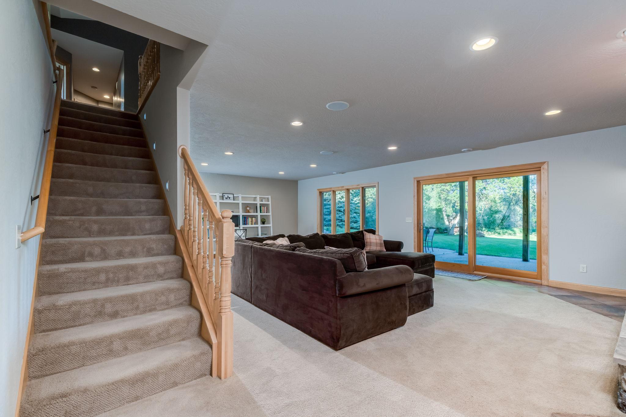 44229 Willow Road Property Photo 27