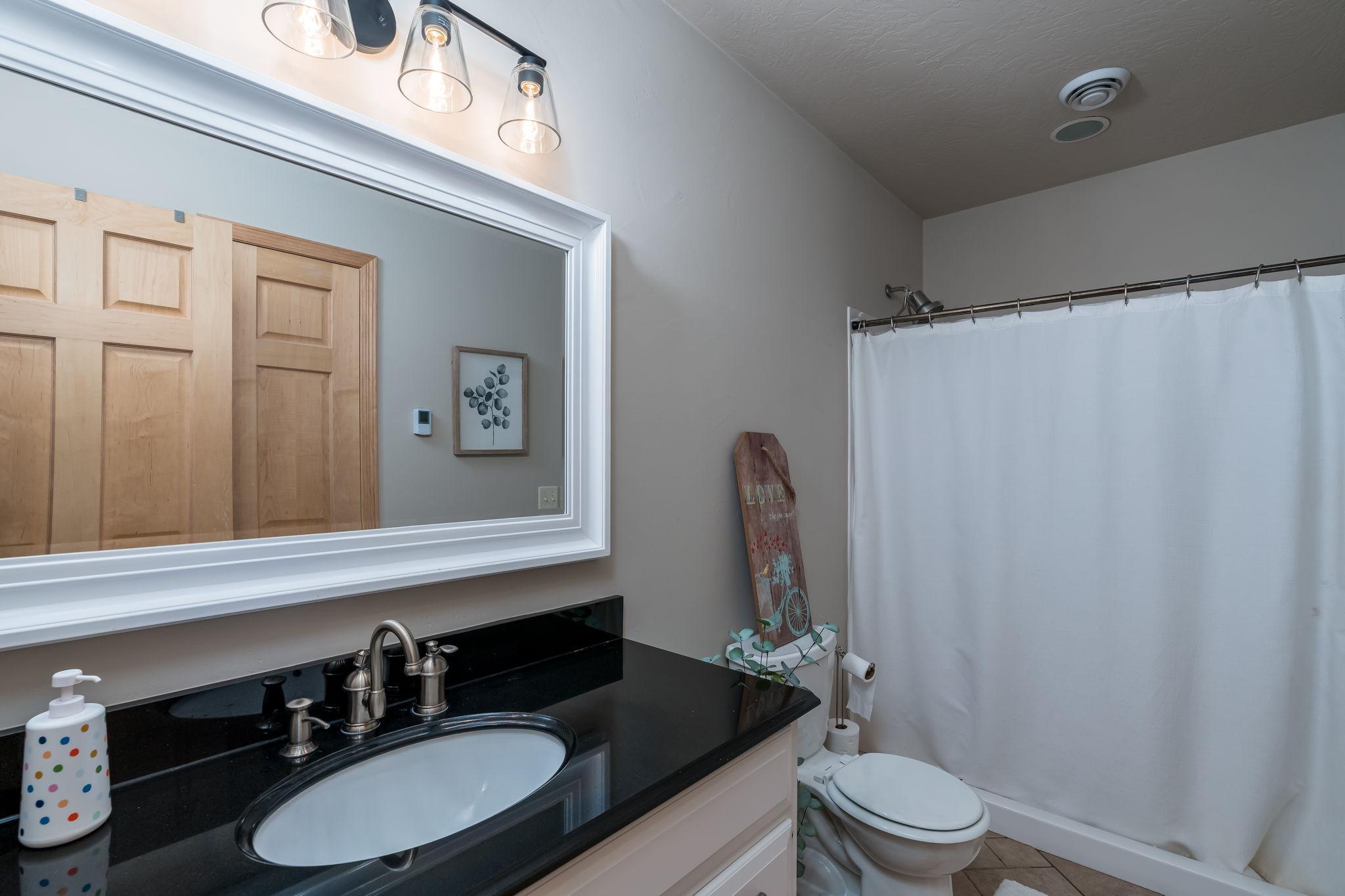 44229 Willow Road Property Photo 38
