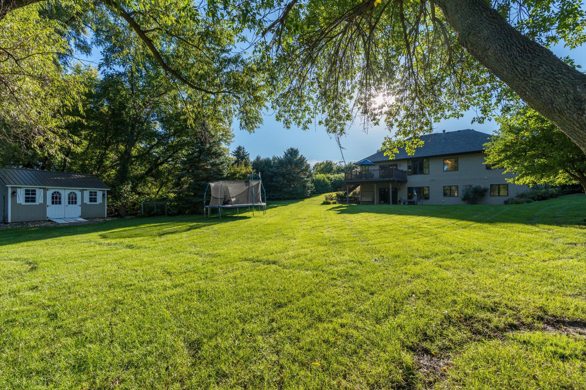 44229 Willow Road Property Photo 49