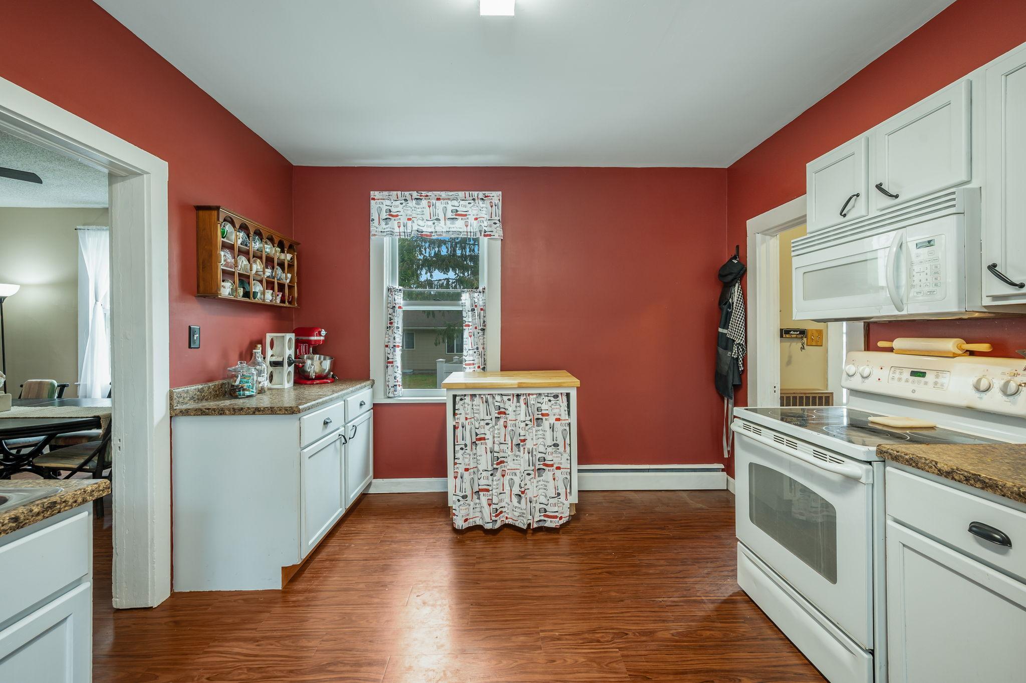 428 W Broadway Avenue Property Photo 15