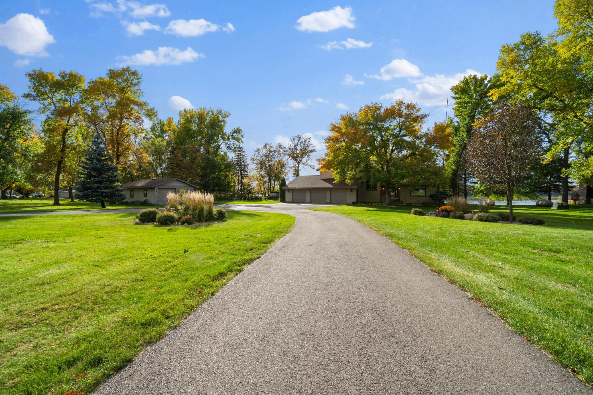 10333 Alcott Drive Property Photo 12