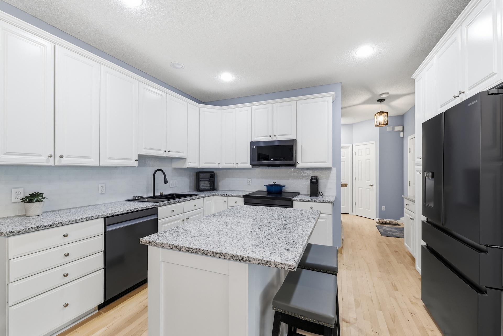 10100 Bridgehill Terrace Property Photo 14