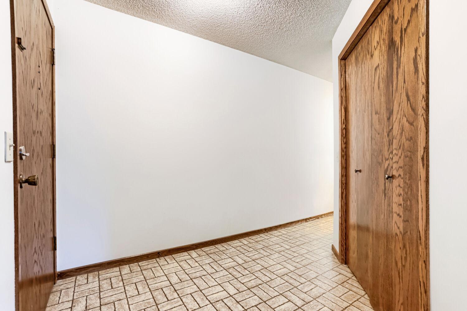 4183 Hilltop Point 4183 Property Photo 5