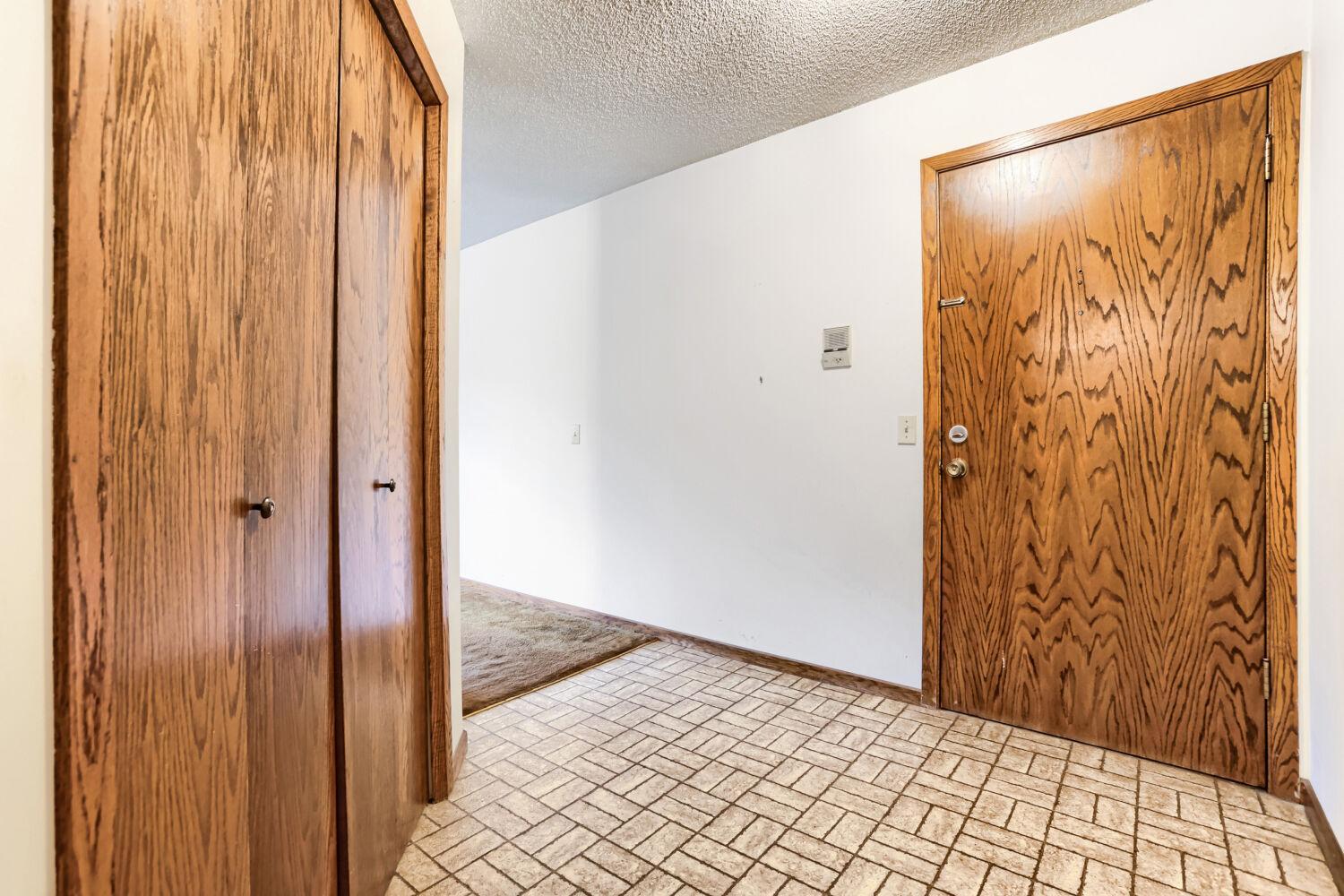 4183 Hilltop Point 4183 Property Photo 6