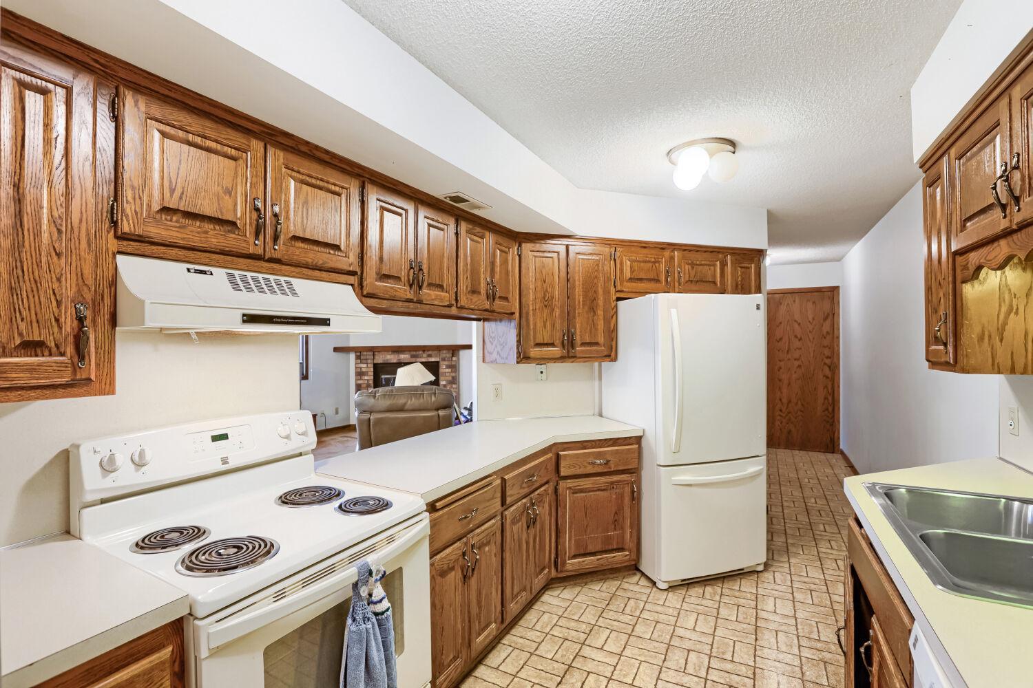 4183 Hilltop Point 4183 Property Photo 17