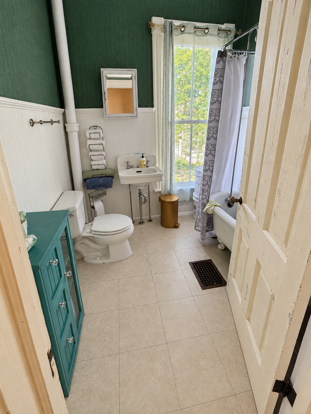 1545 2nd Avenue Property Photo 30