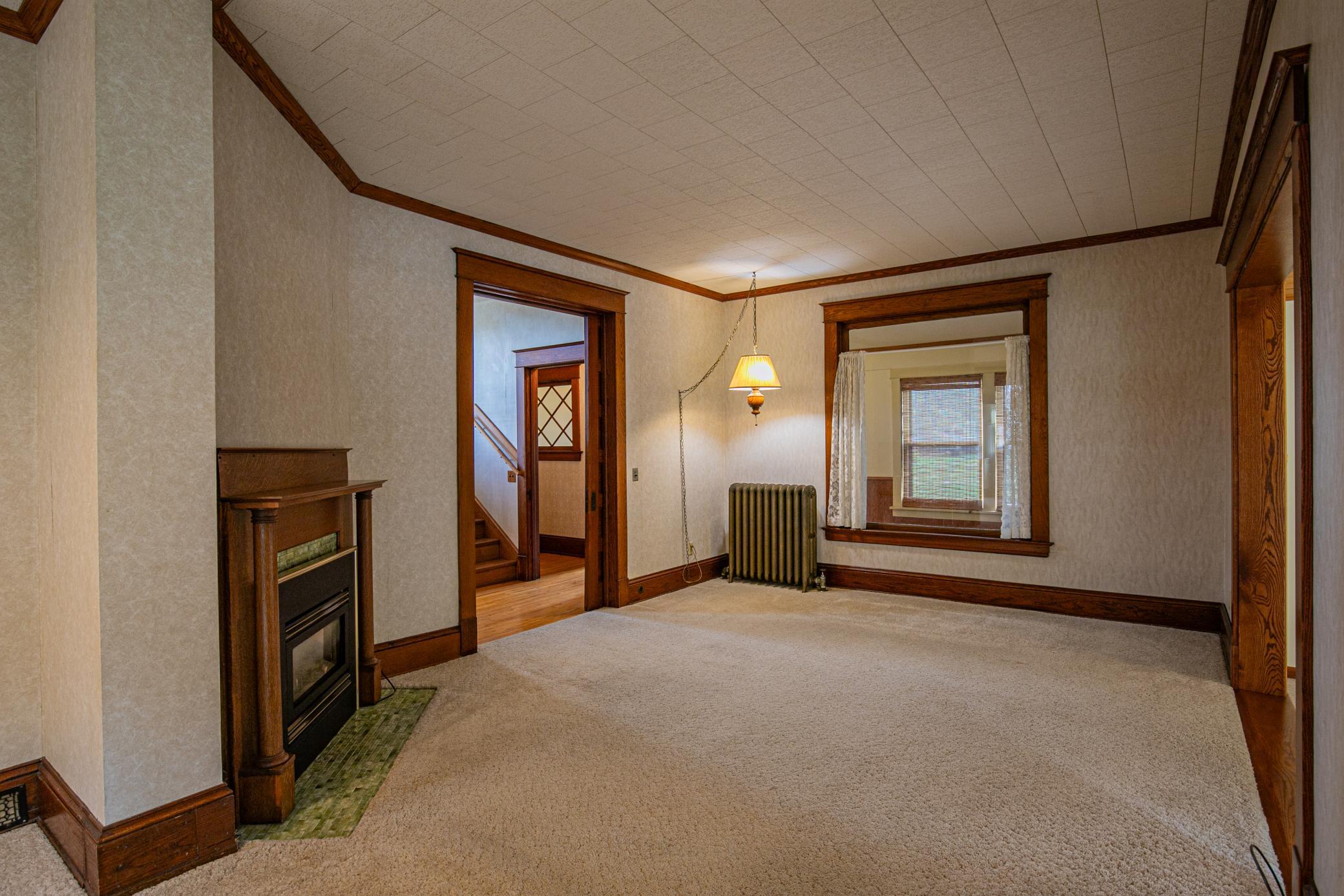 301 E Depue Avenue Property Photo 9