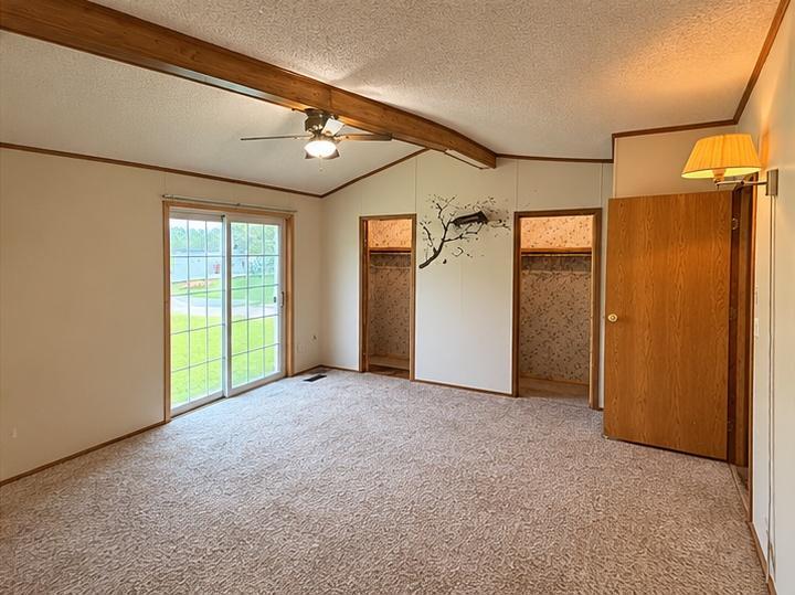 701 N Shakespeare Avenue Property Photo 8