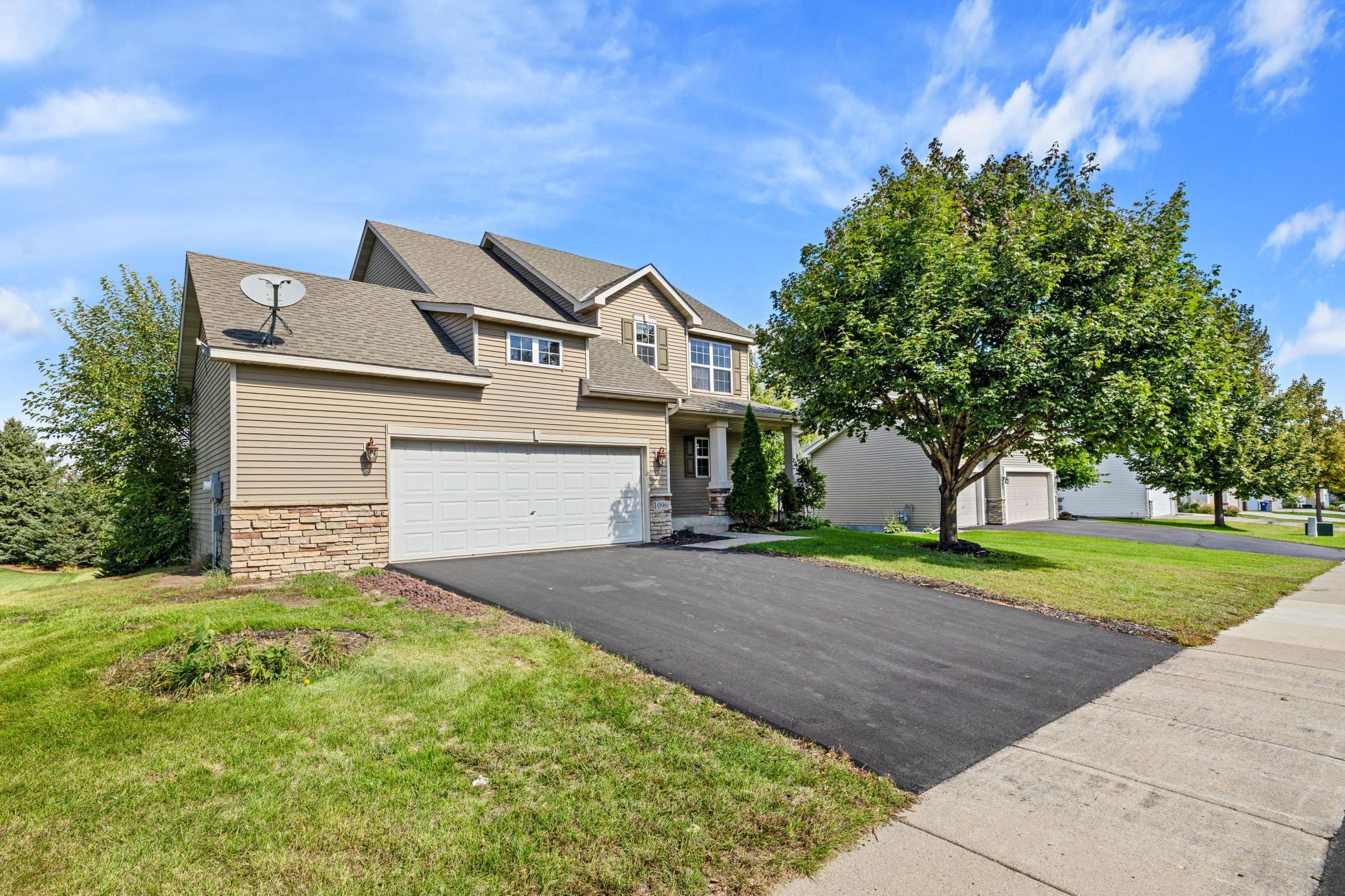 1096 Danube Avenue Property Photo 1