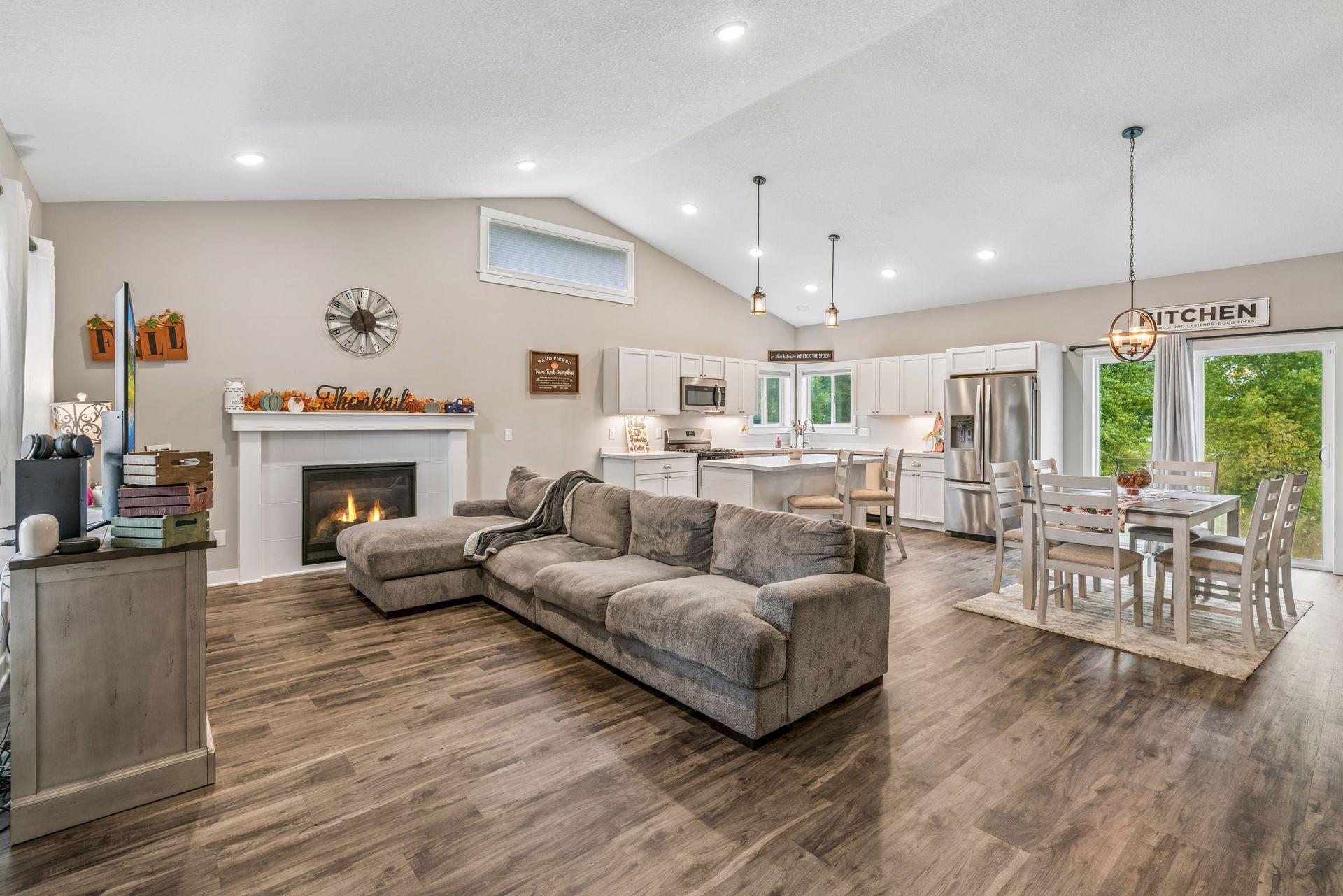 663 Alaska Place Property Photo 5