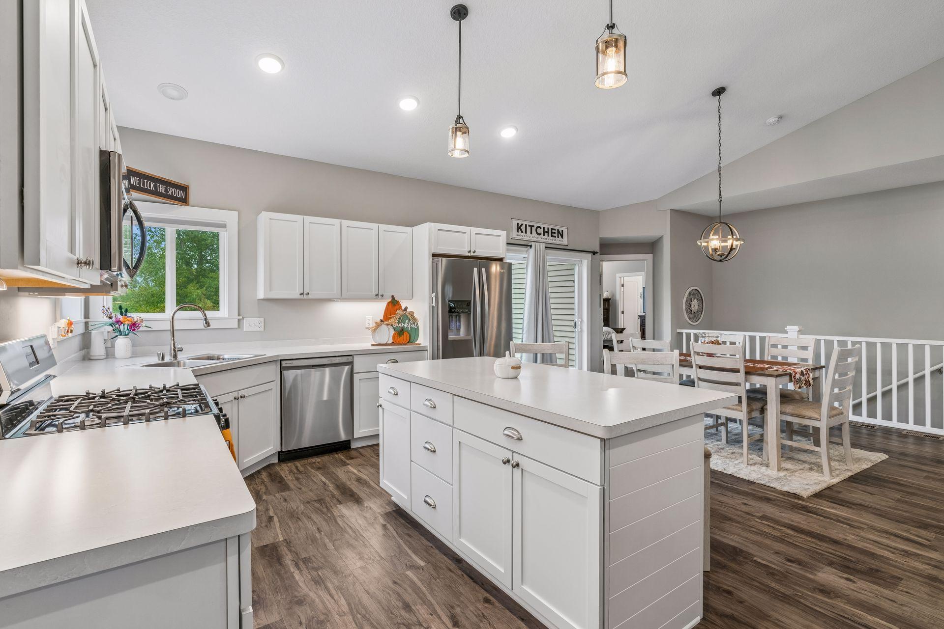 663 Alaska Place Property Photo 11