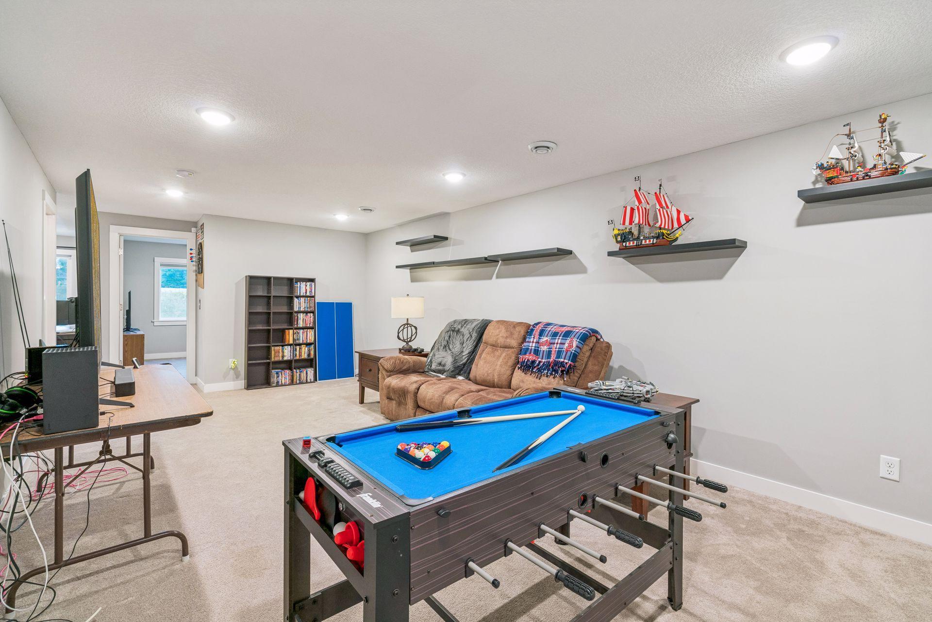 663 Alaska Place Property Photo 35
