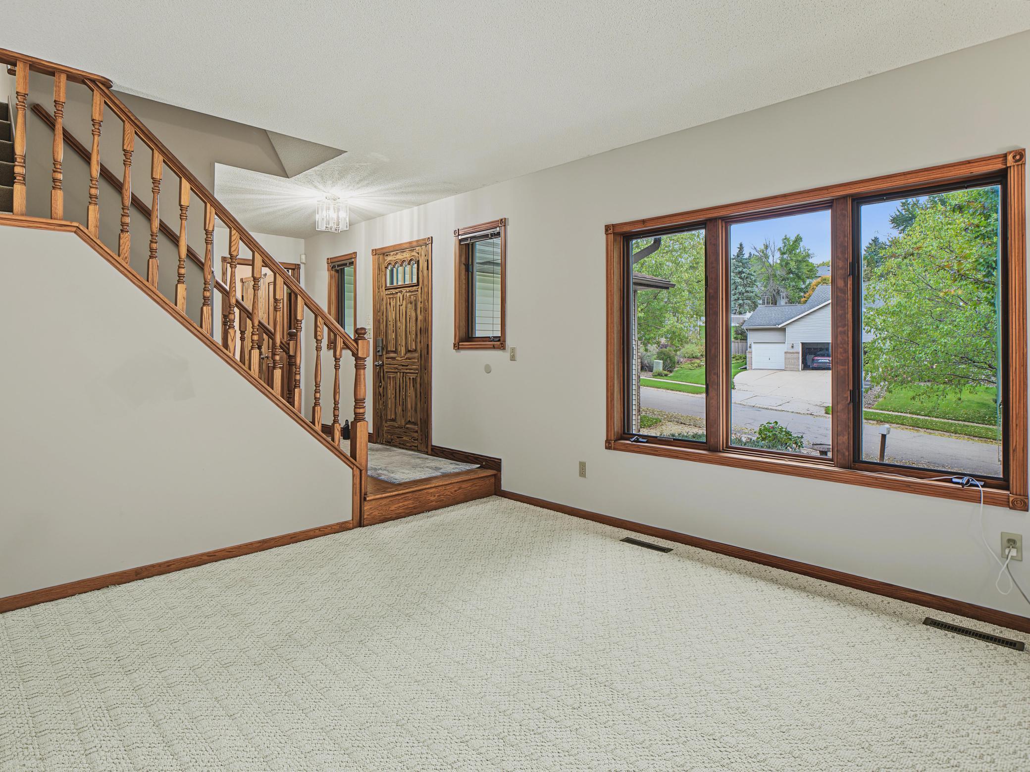 2112 Parkwood Hills Drive Ne Property Photo 12