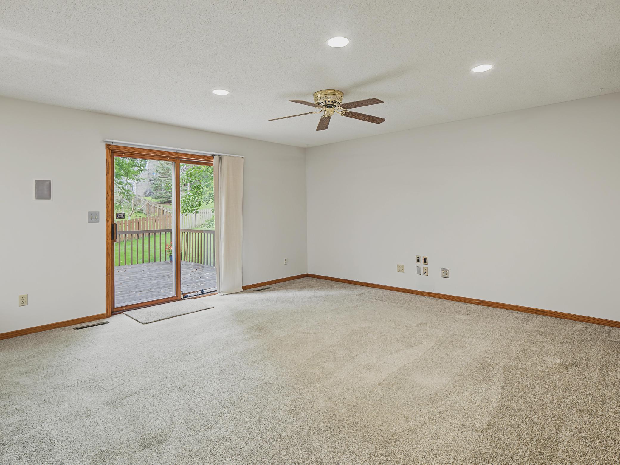 2112 Parkwood Hills Drive Ne Property Photo 17