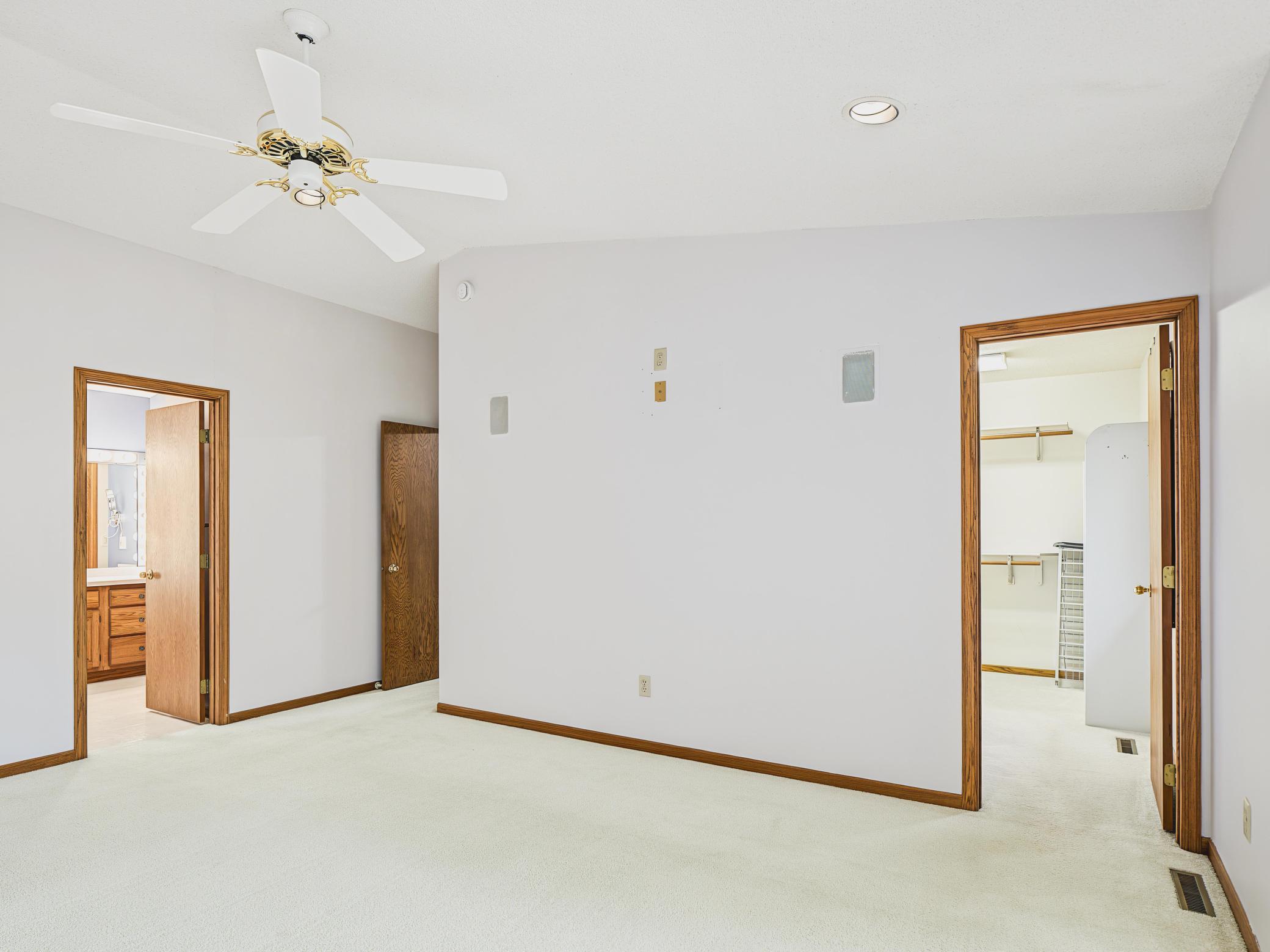 2112 Parkwood Hills Drive Ne Property Photo 21