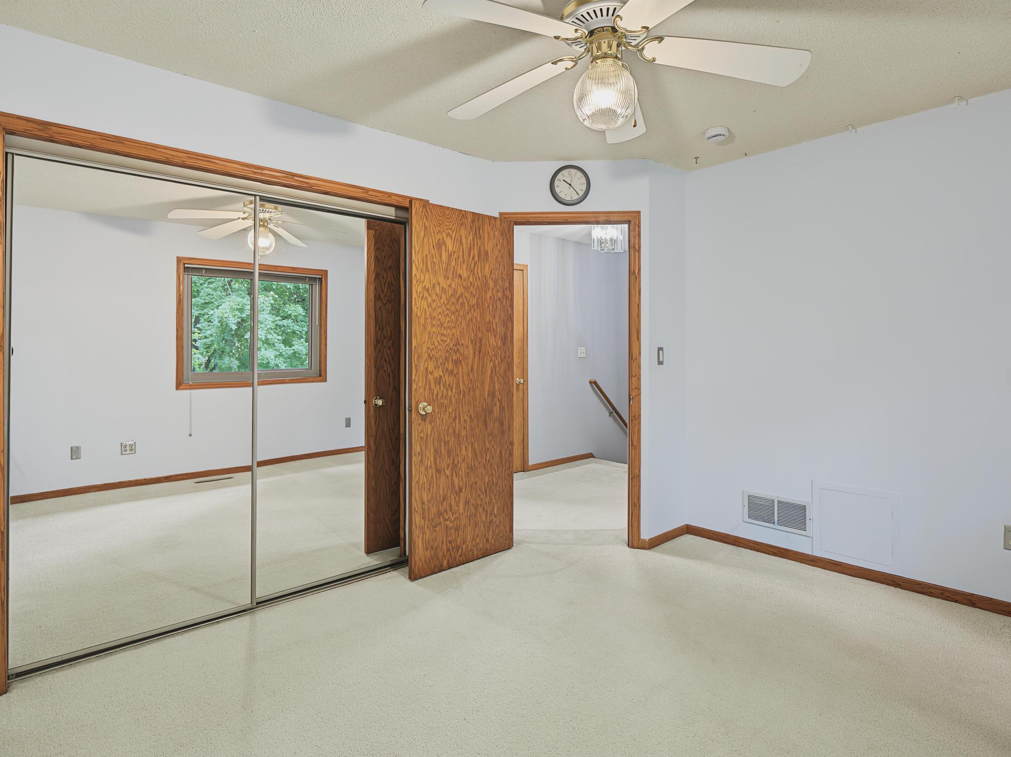 2112 Parkwood Hills Drive Ne Property Photo 26