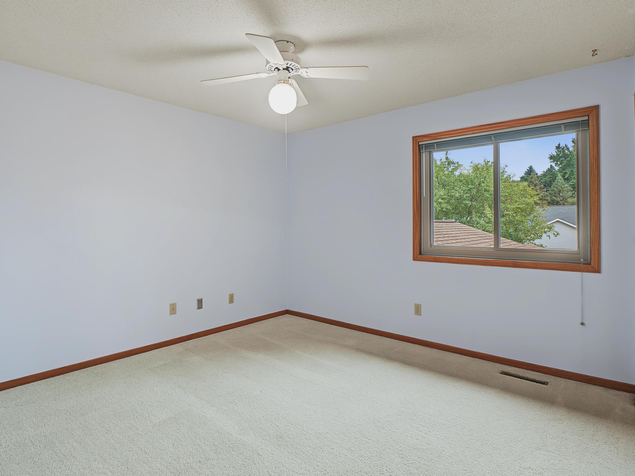 2112 Parkwood Hills Drive Ne Property Photo 28