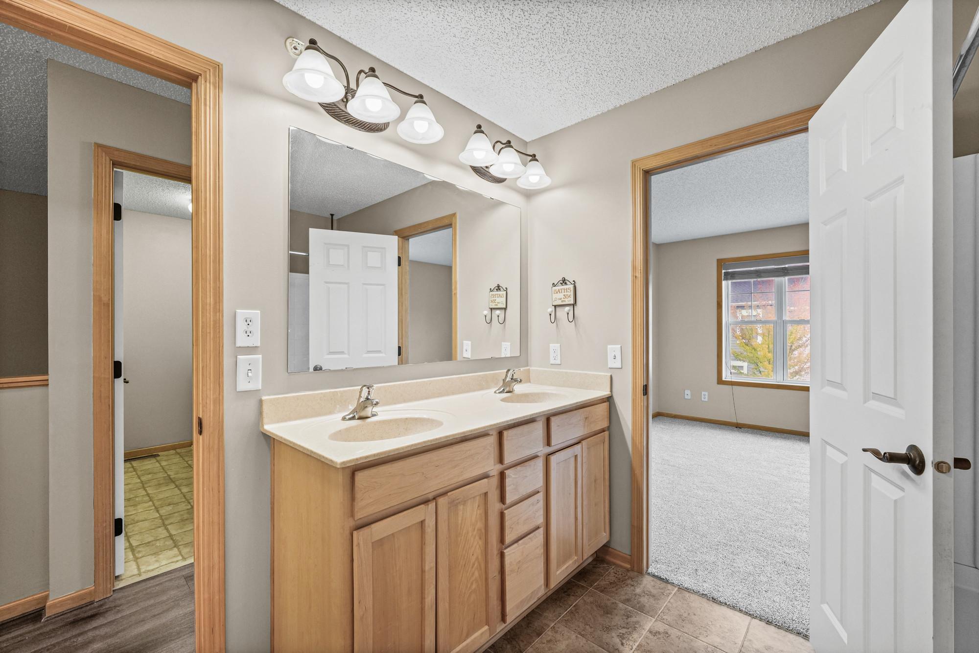 15610 Early Bird Circle 210 Property Photo 30