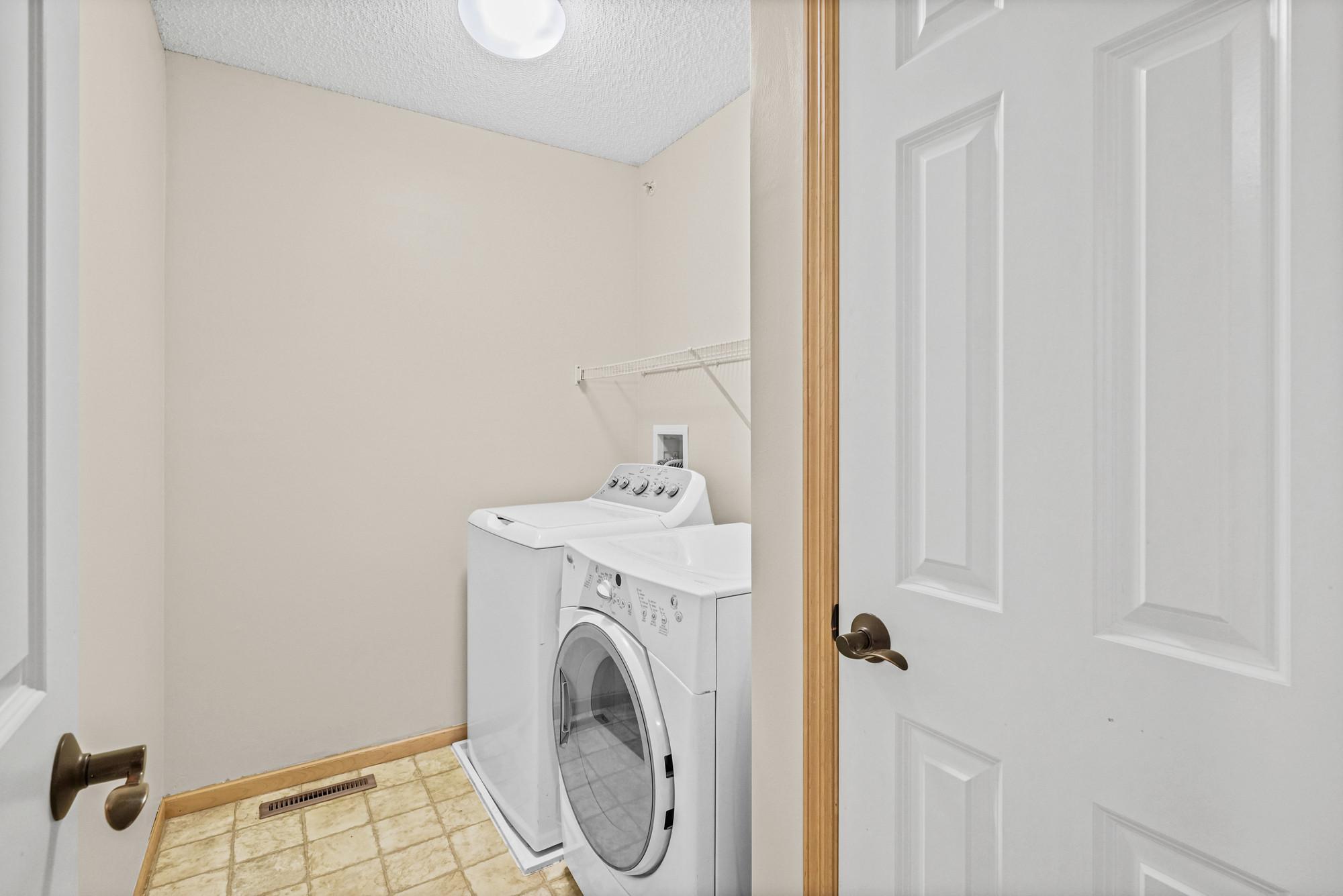 15610 Early Bird Circle 210 Property Photo 32