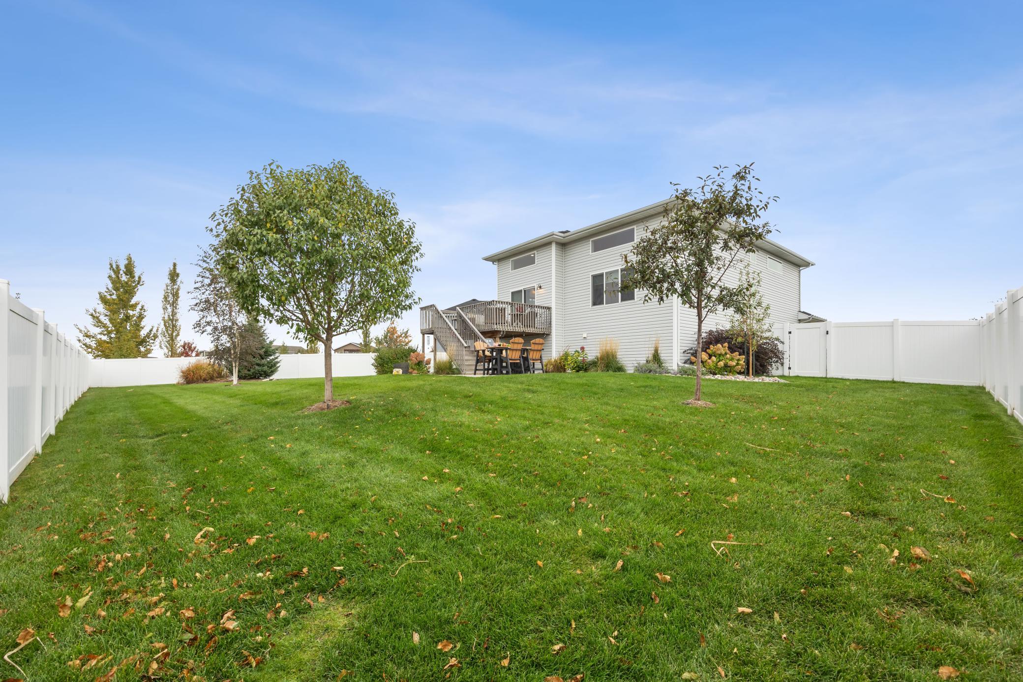 6054 Autumn Drive S Property Photo 5