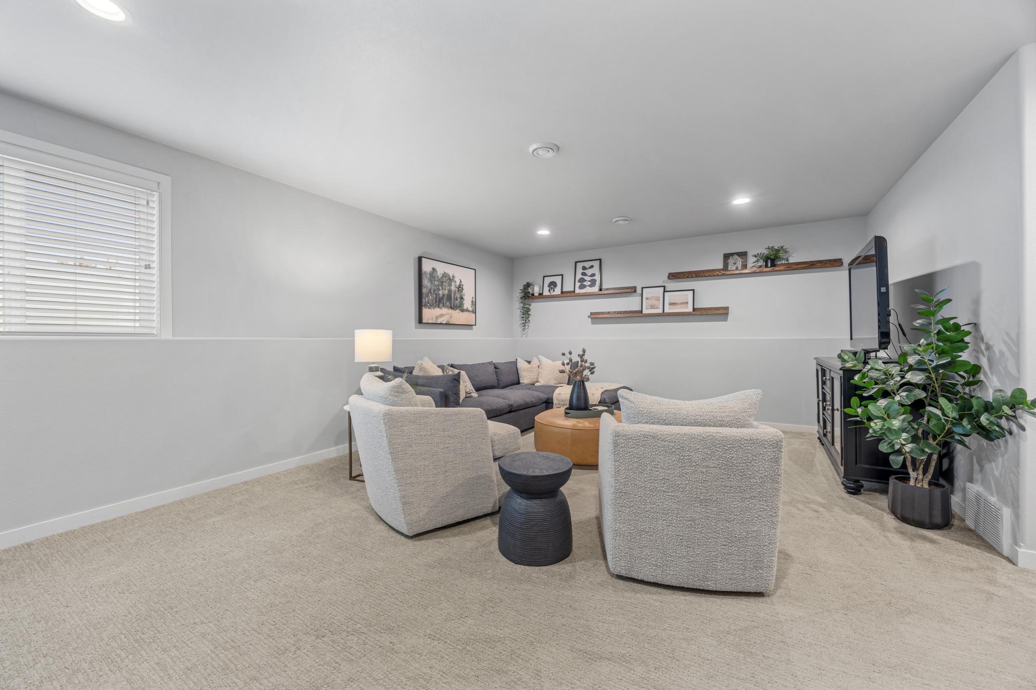 6054 Autumn Drive S Property Photo 29