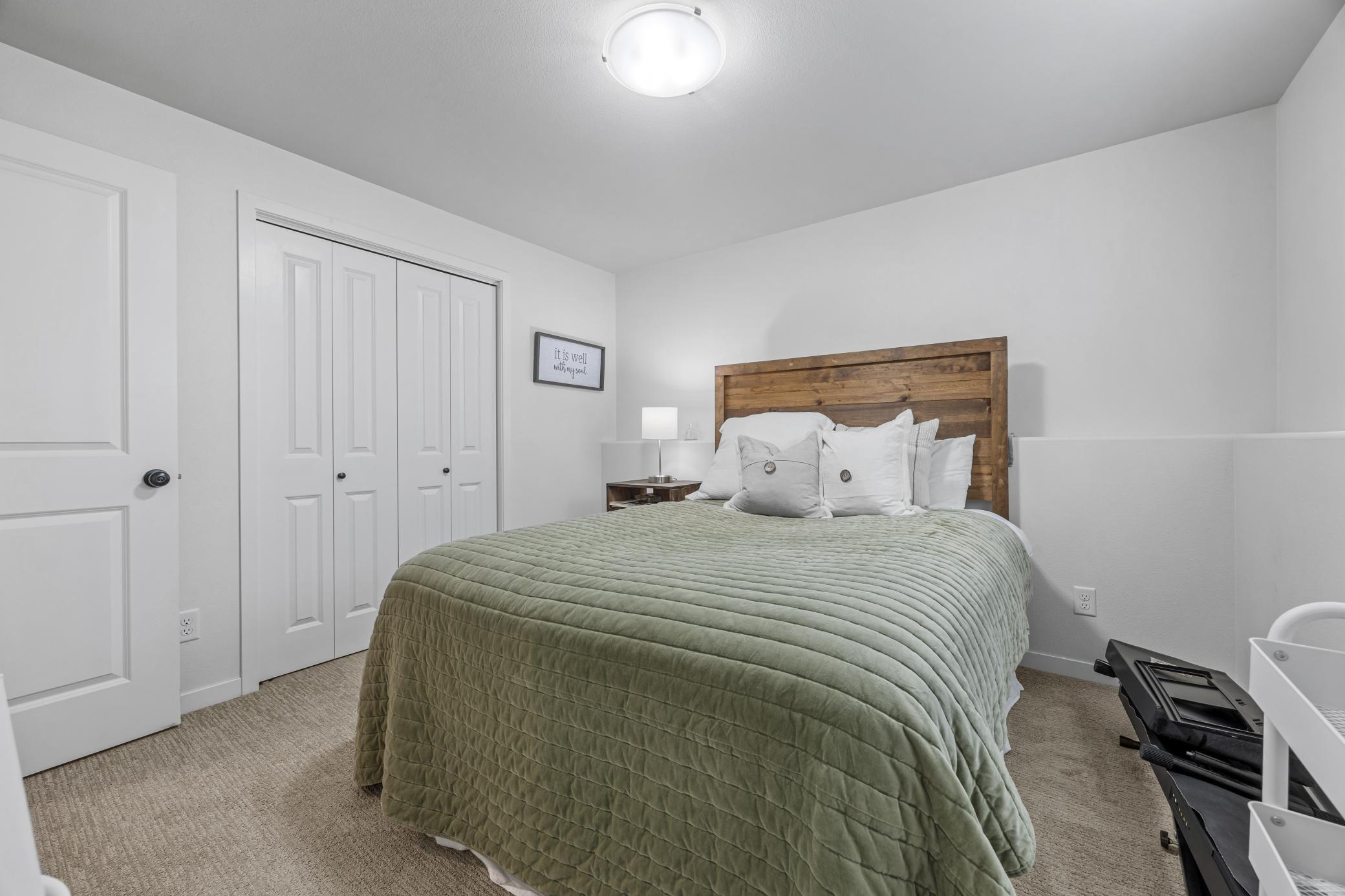 6054 Autumn Drive S Property Photo 30