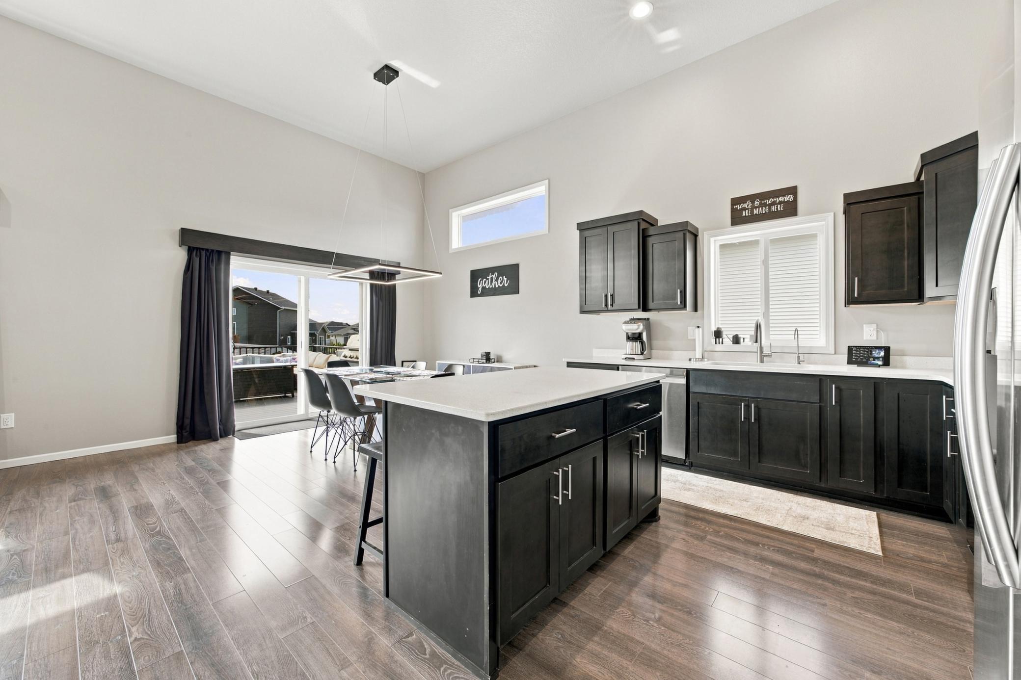 781 Albert Drive W Property Photo 12