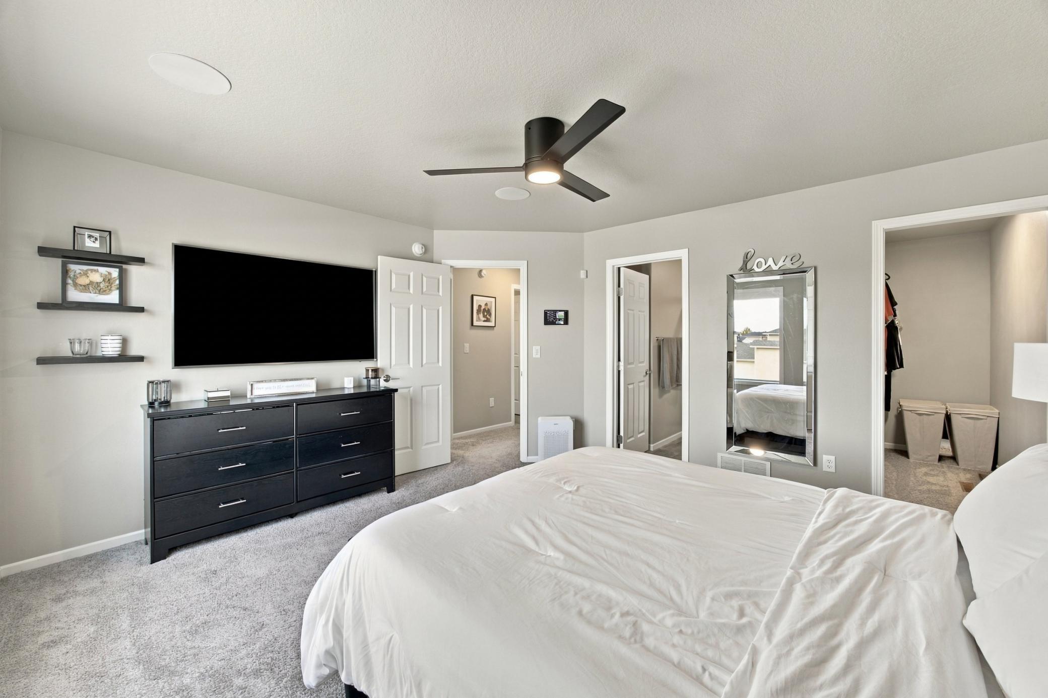 781 Albert Drive W Property Photo 18