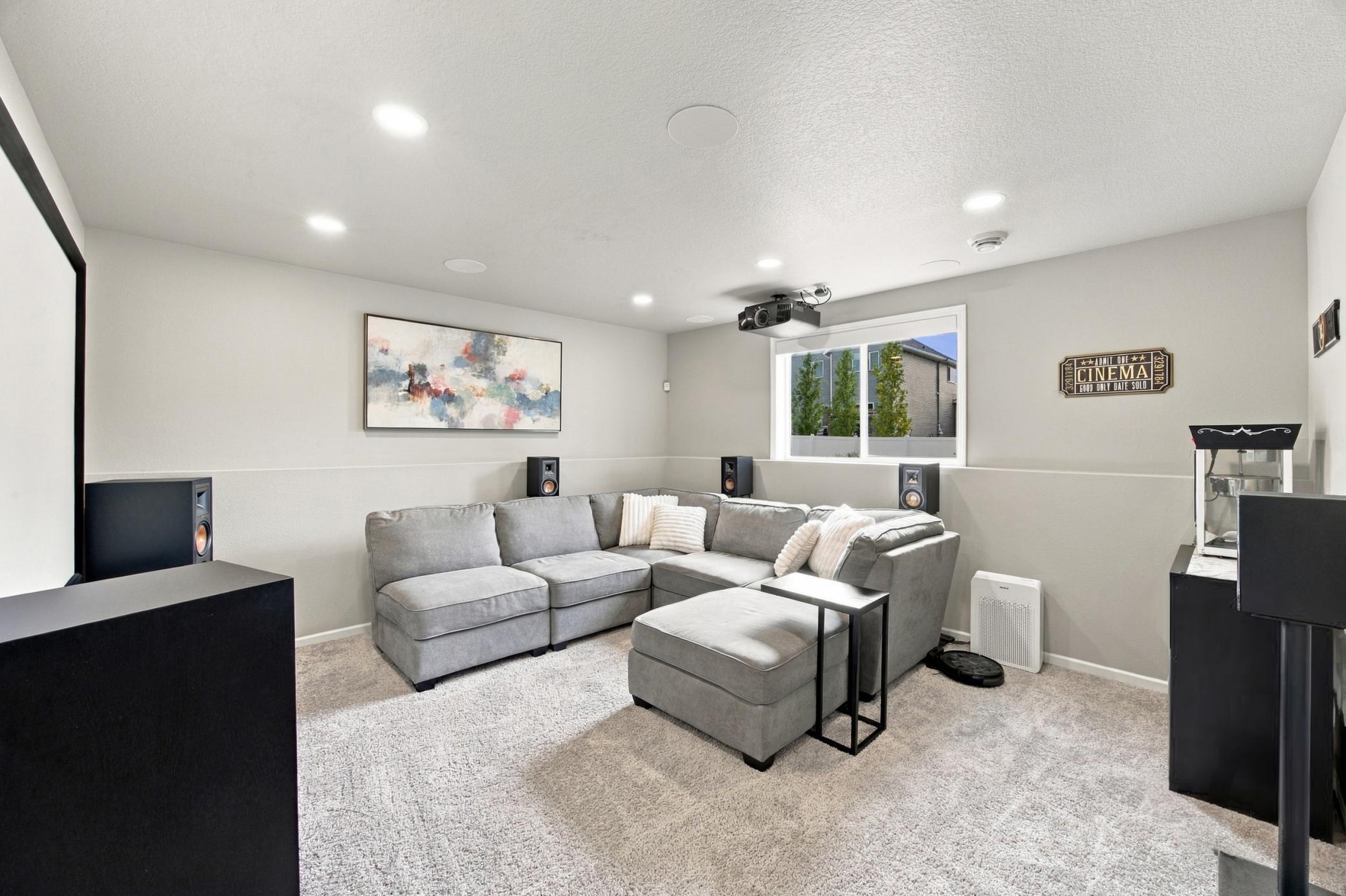 781 Albert Drive W Property Photo 26