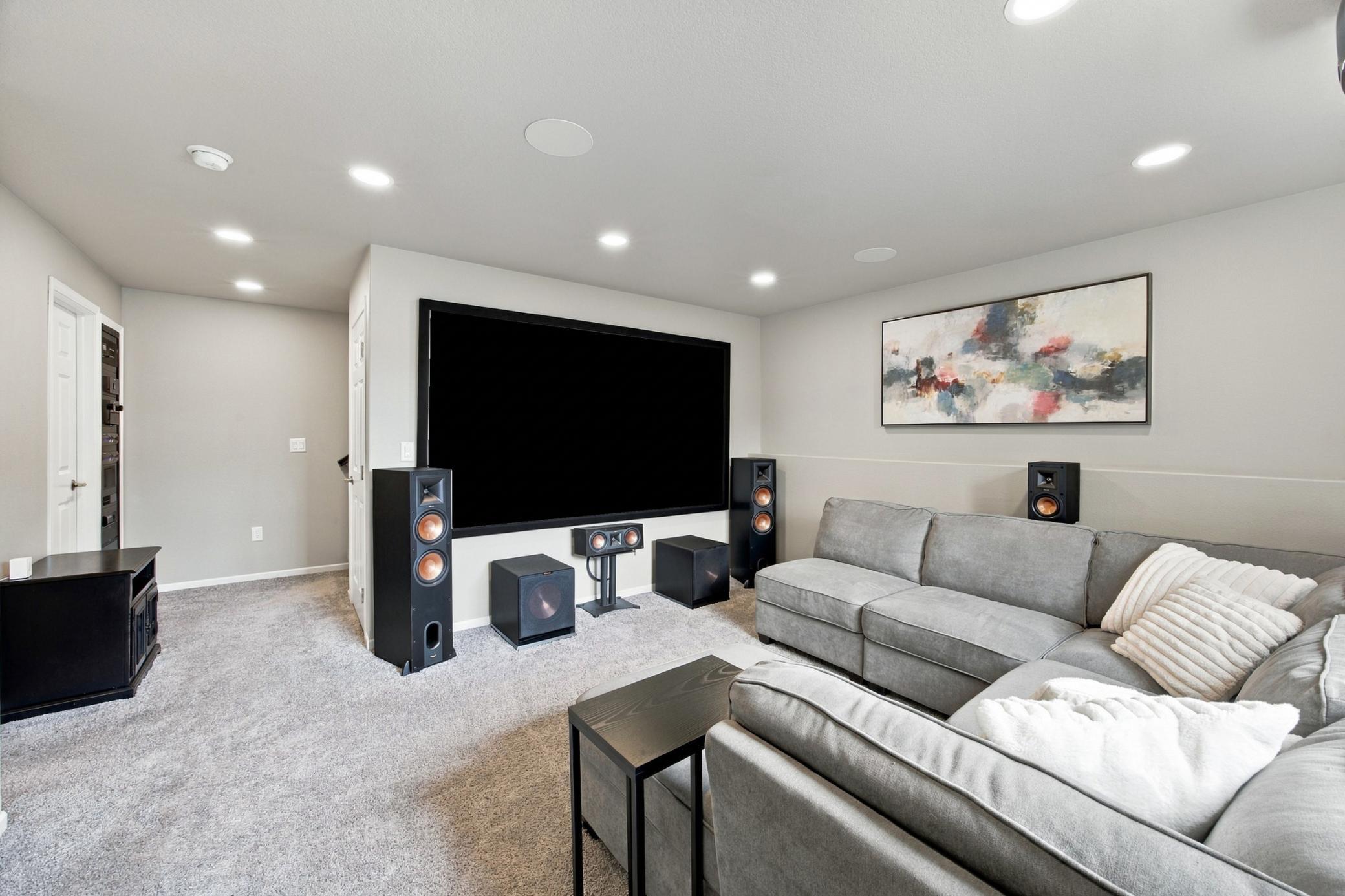 781 Albert Drive W Property Photo 27
