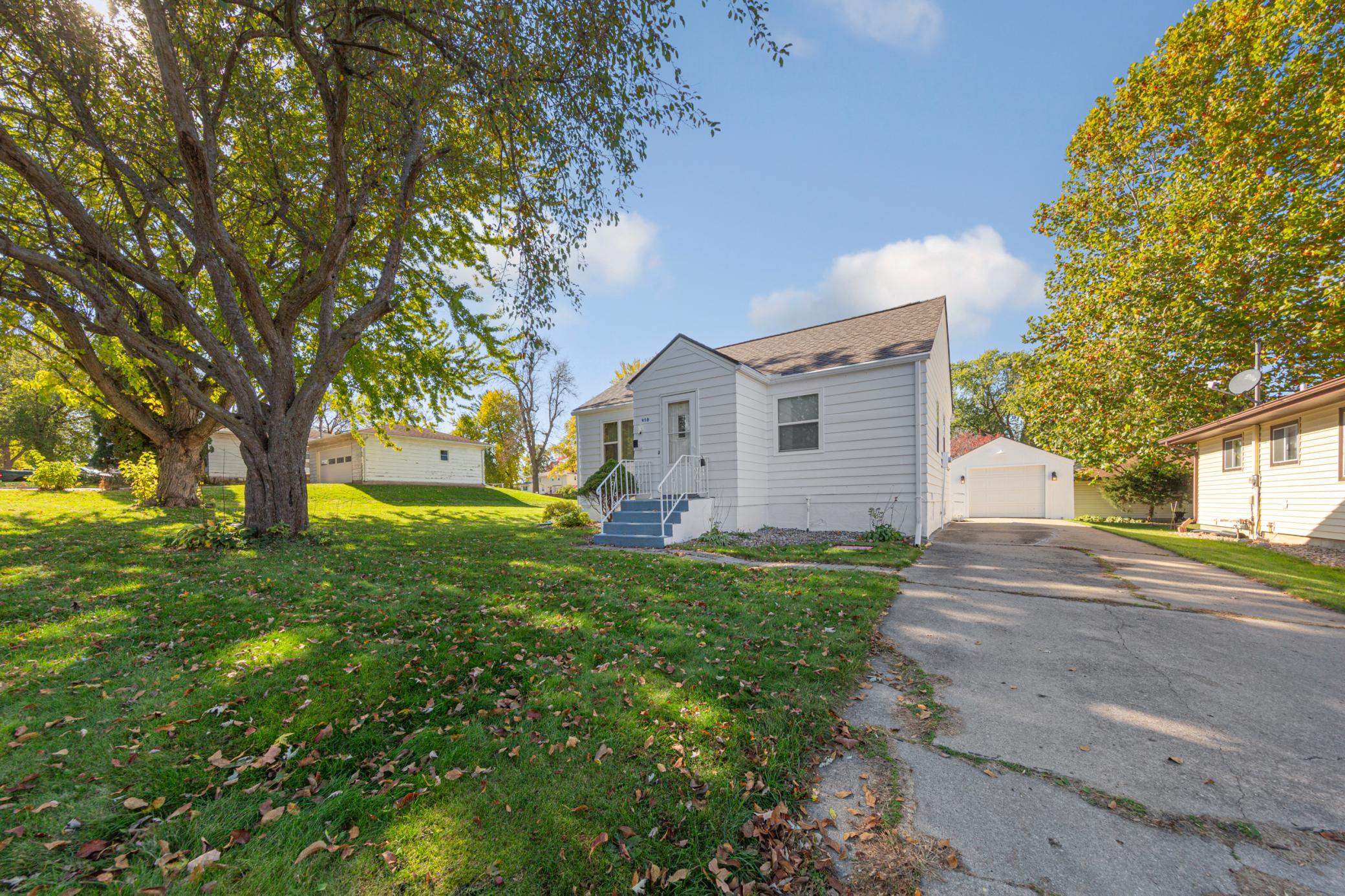 416 10th Street Se Property Photo 3