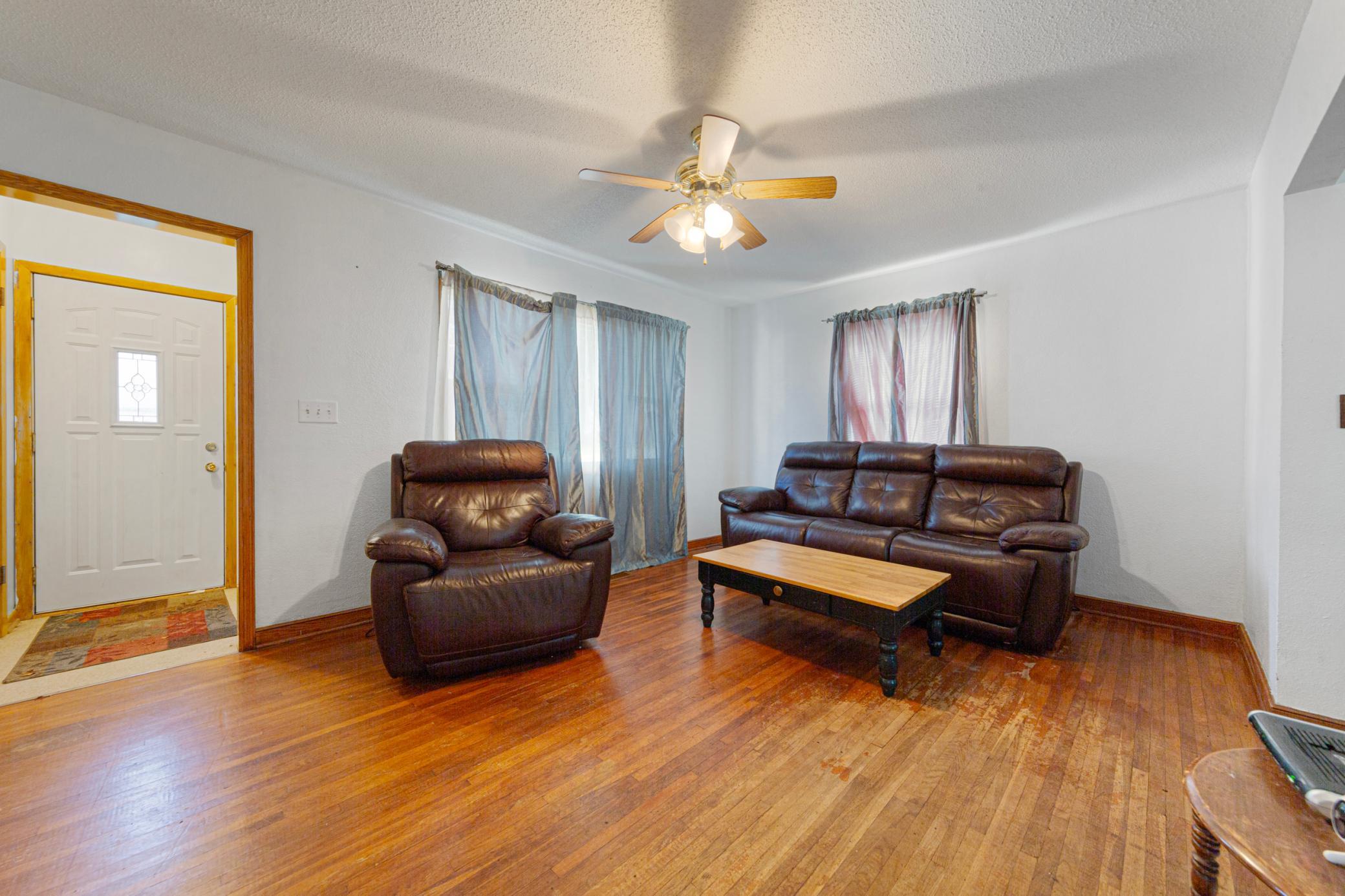 416 10th Street Se Property Photo 13