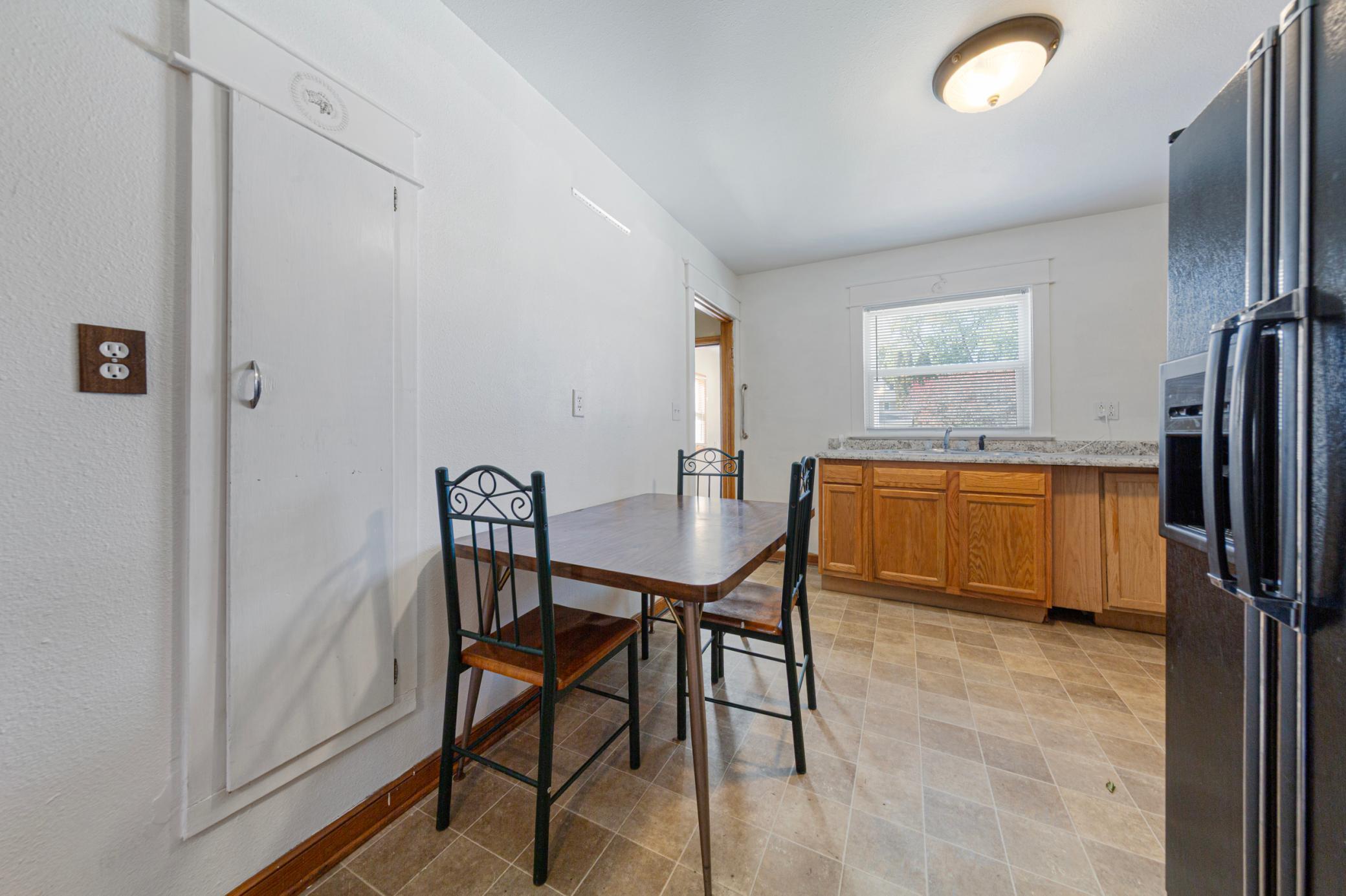 416 10th Street Se Property Photo 15