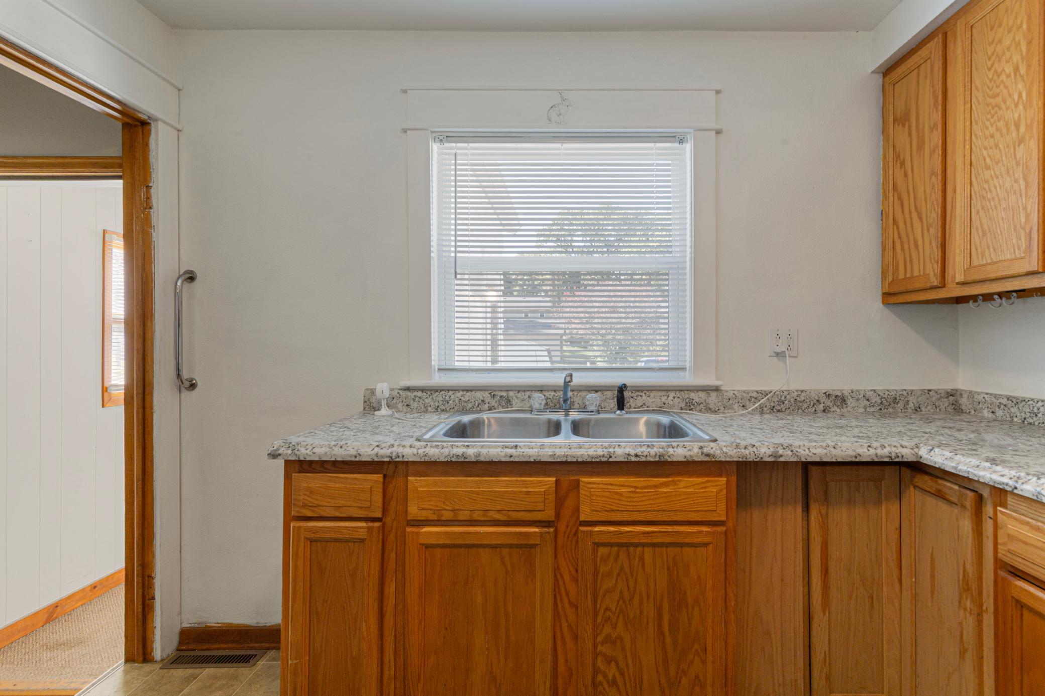 416 10th Street Se Property Photo 18