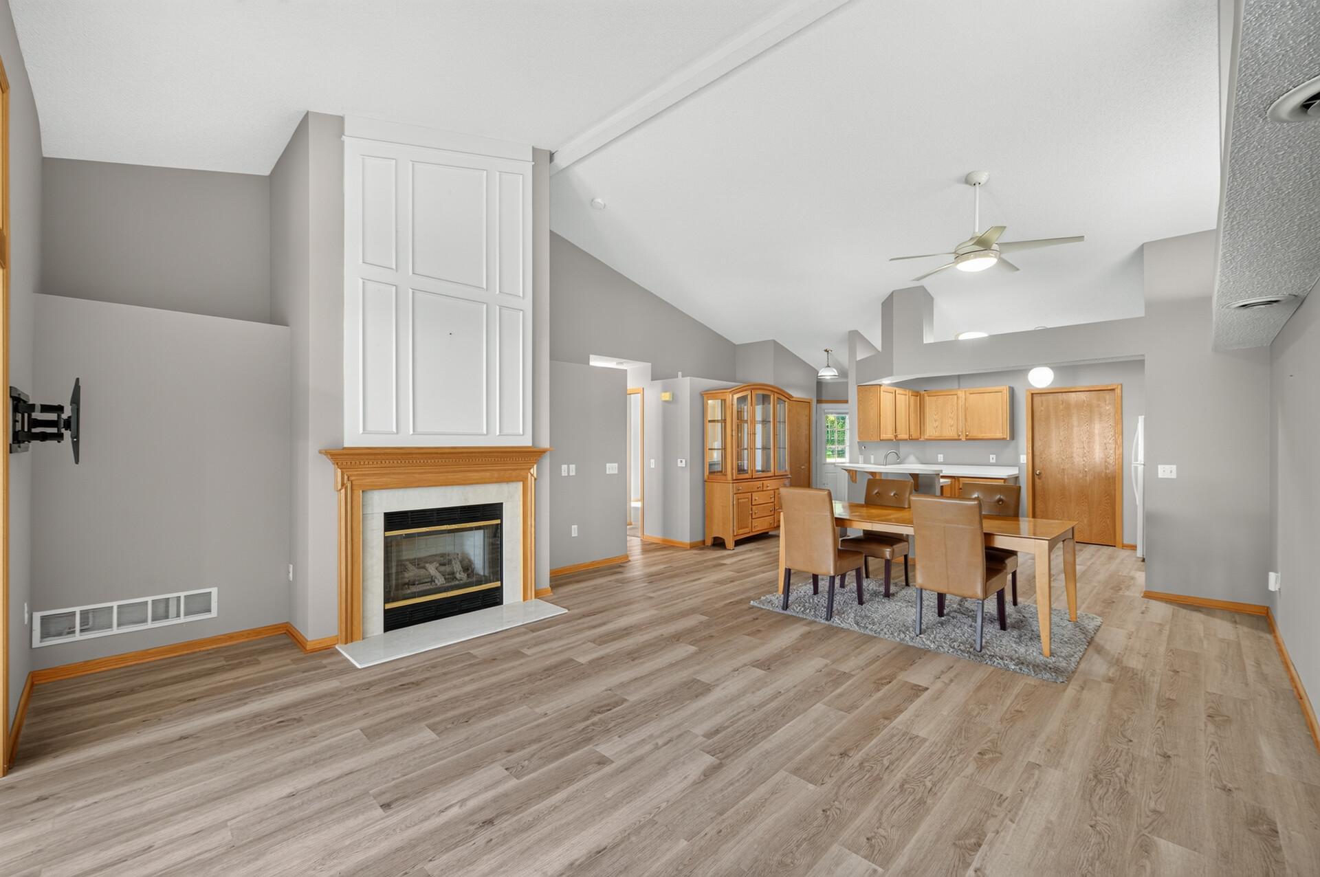 9254 Prairieview Trail N Property Photo 17