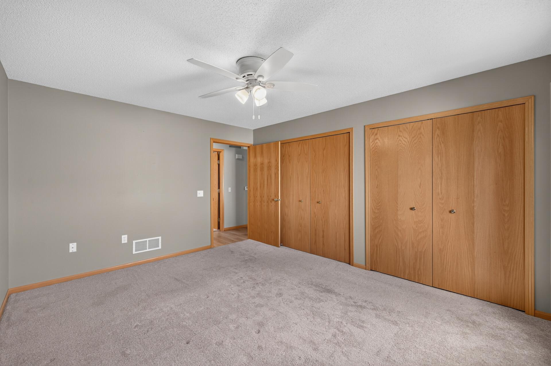 9254 Prairieview Trail N Property Photo 31