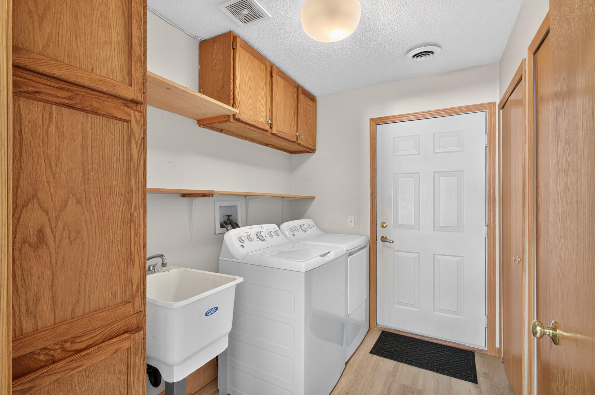 9254 Prairieview Trail N Property Photo 41
