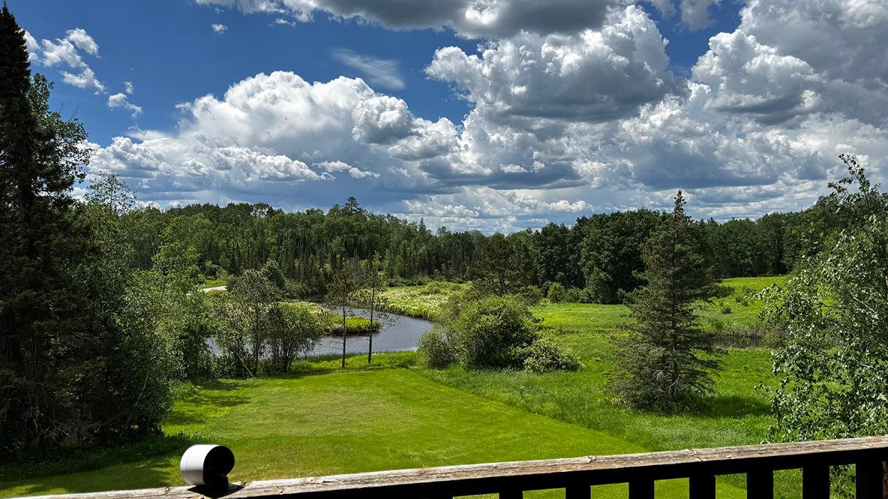 9289 Heino Road Property Photo 16
