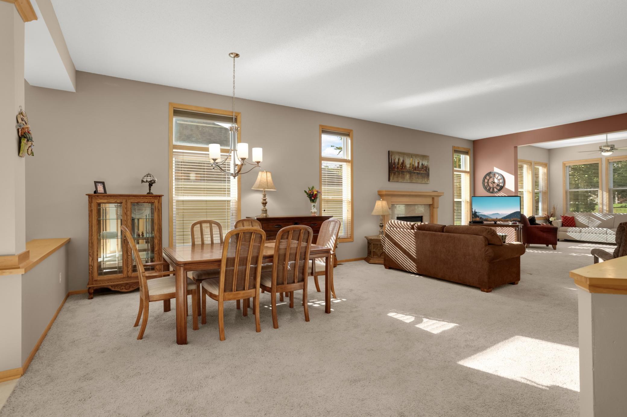 18519 Farmstead Circle Property Photo 7