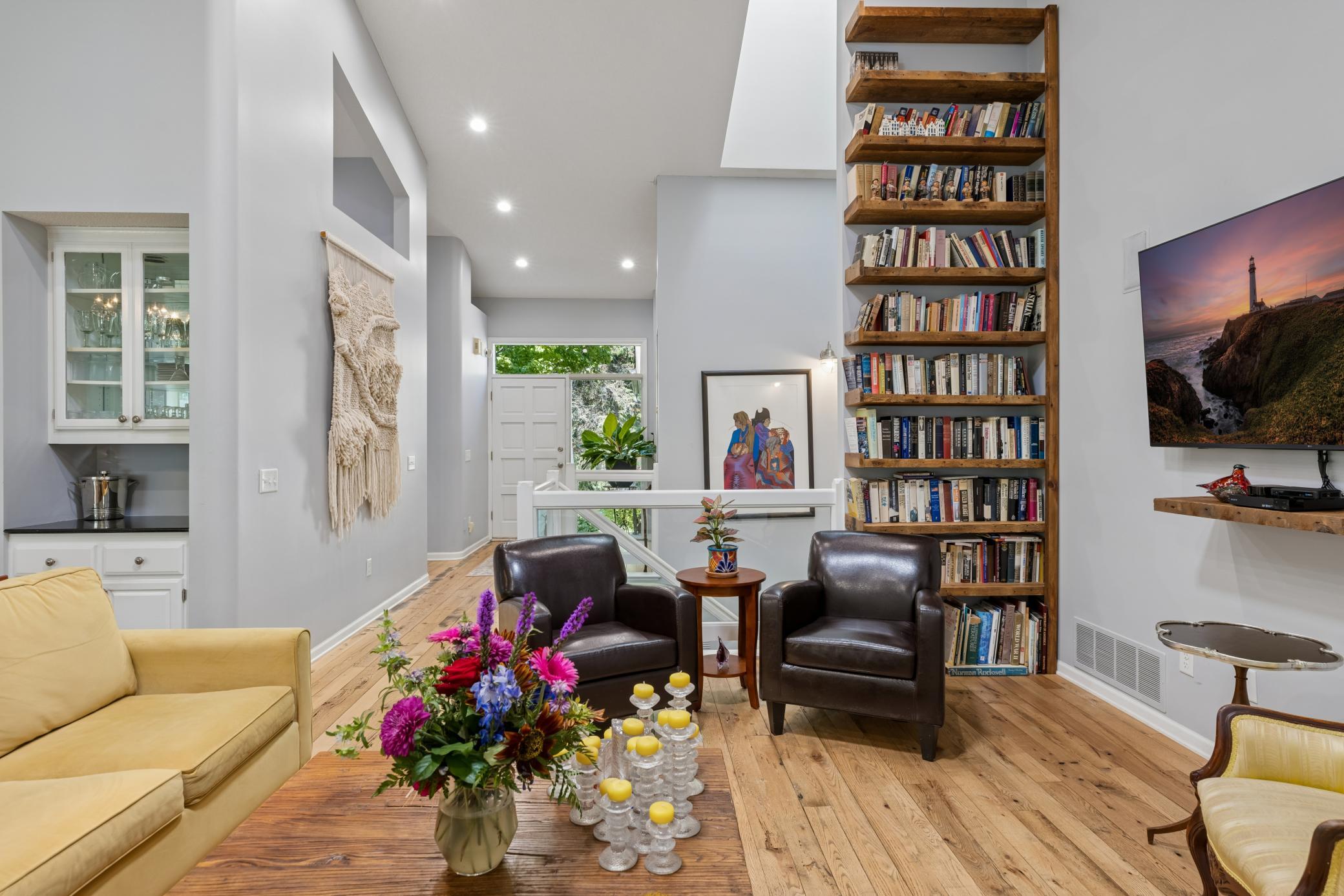 3705 Oakton Ridge Property Photo 4