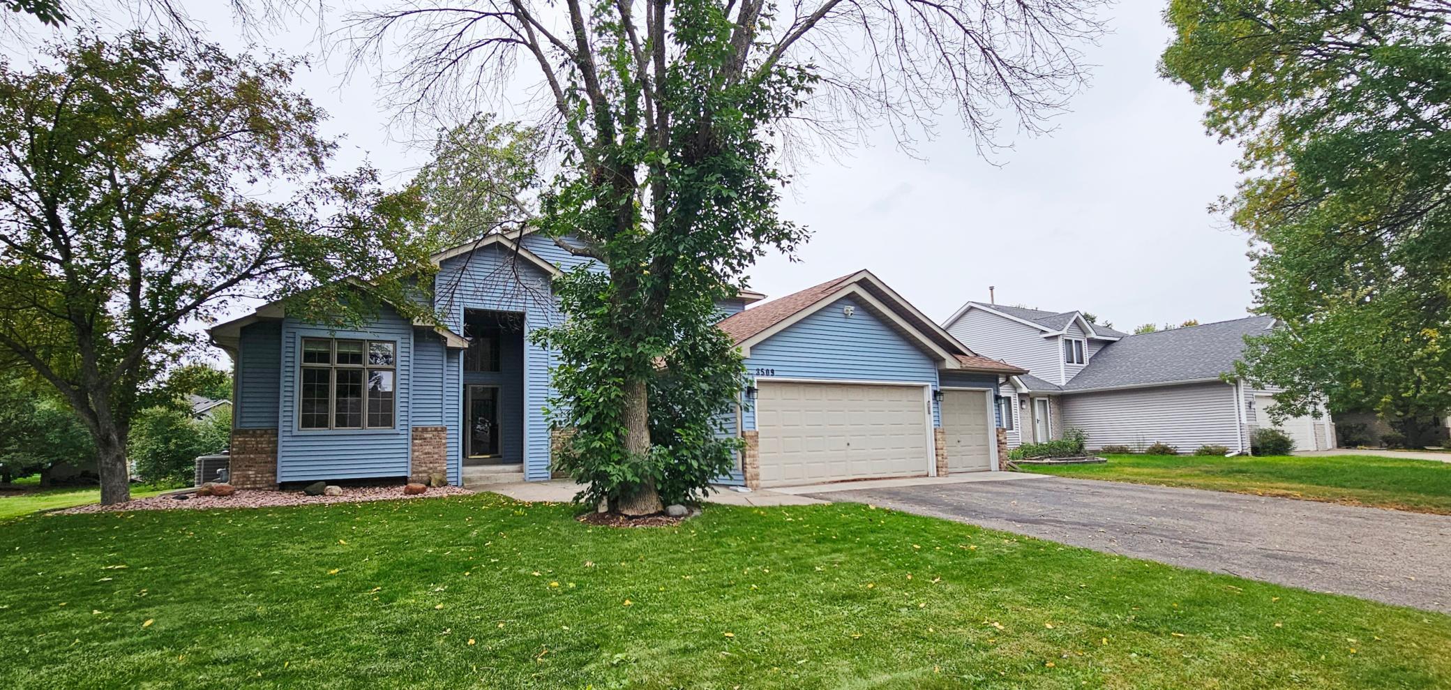 3509 91st Crescent N Property Photo 1