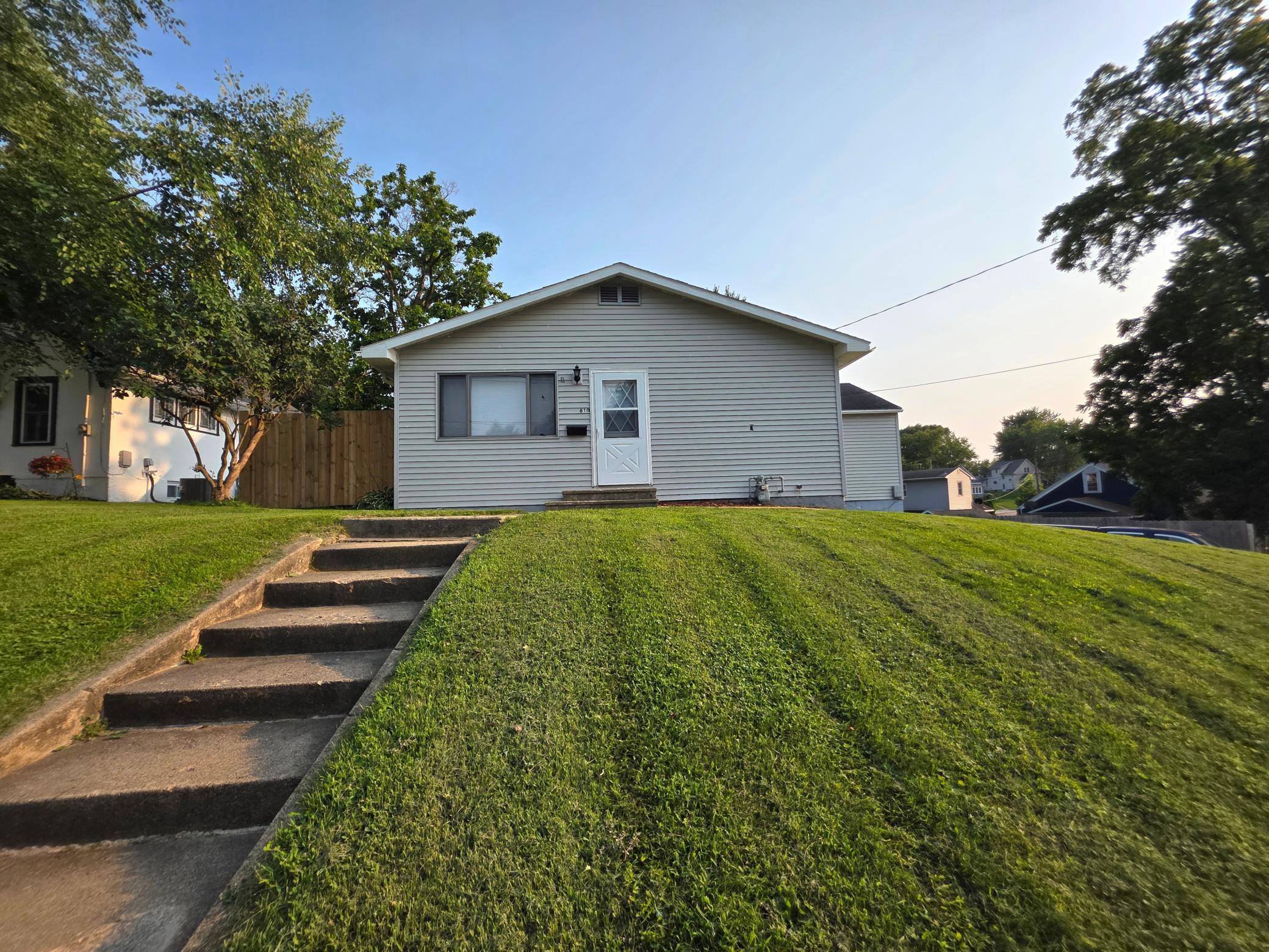 610 Sheridan Street Property Photo 1