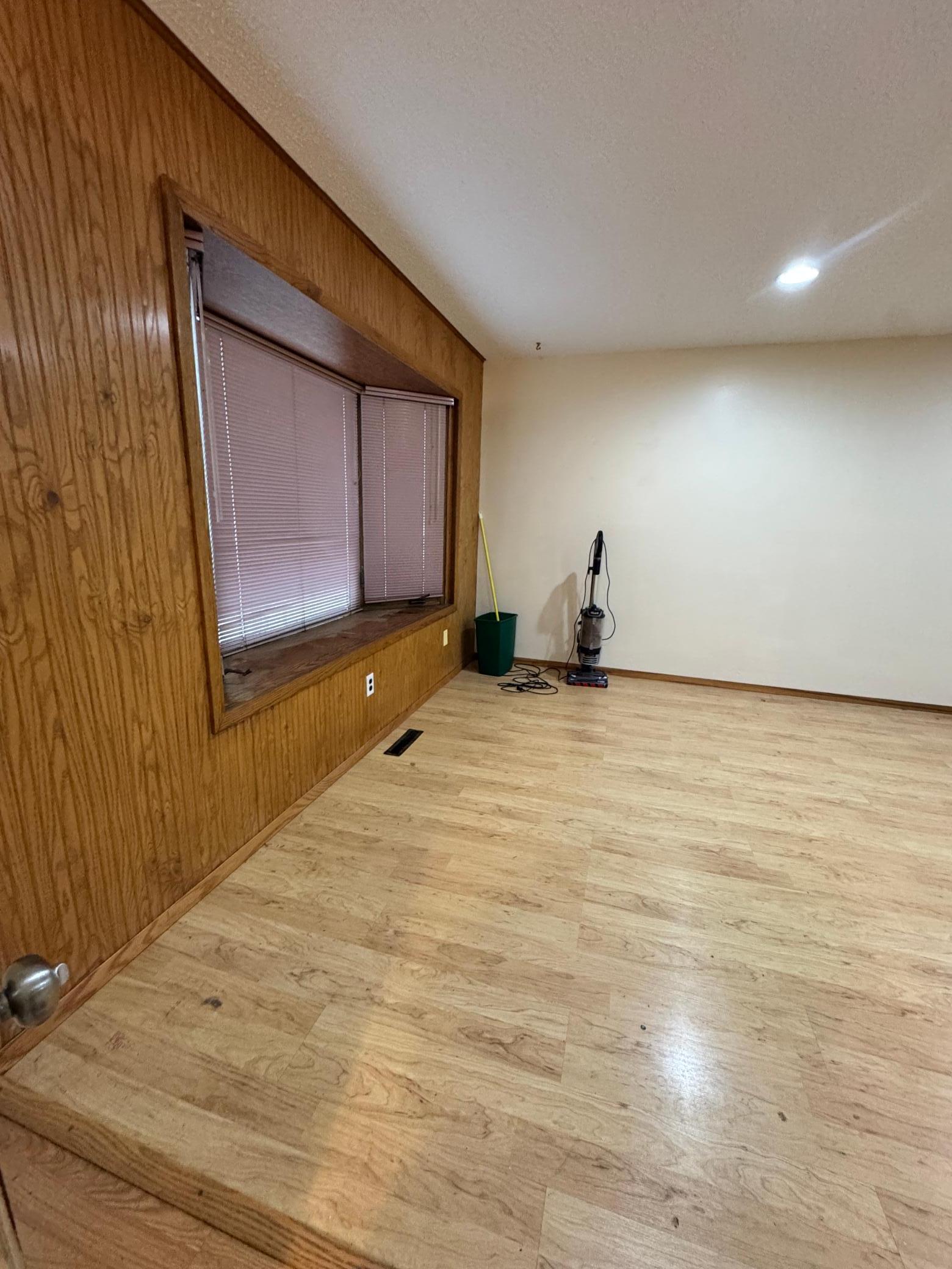 806 31st Street N Property Photo 2
