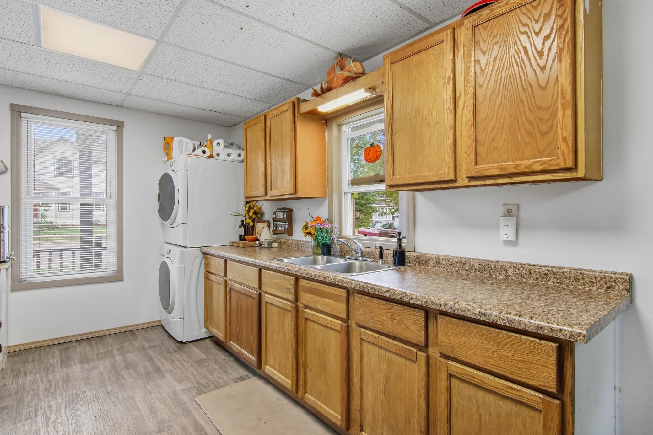 465 W Spruce Street Property Photo 11