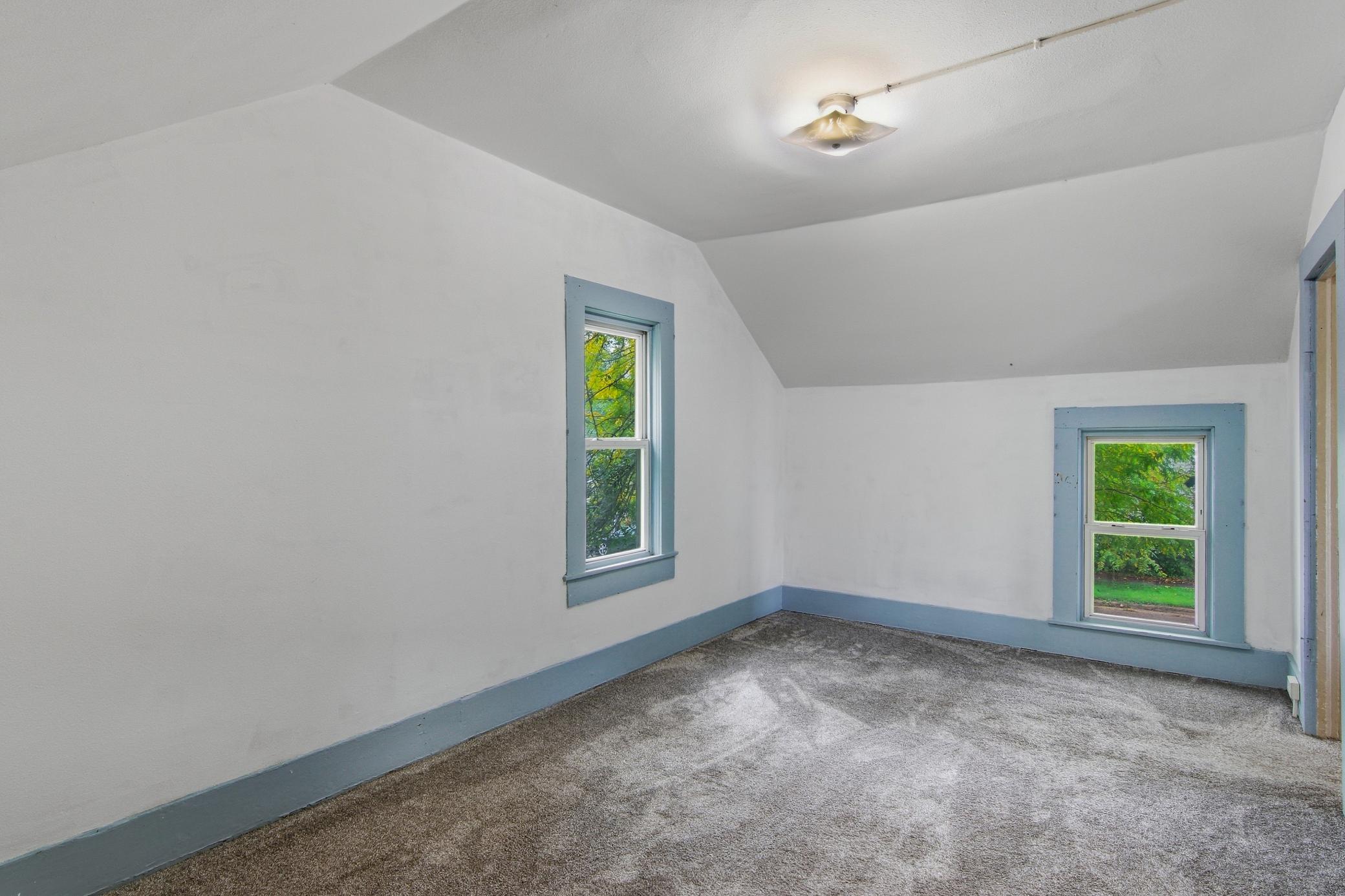 465 W Spruce Street Property Photo 16