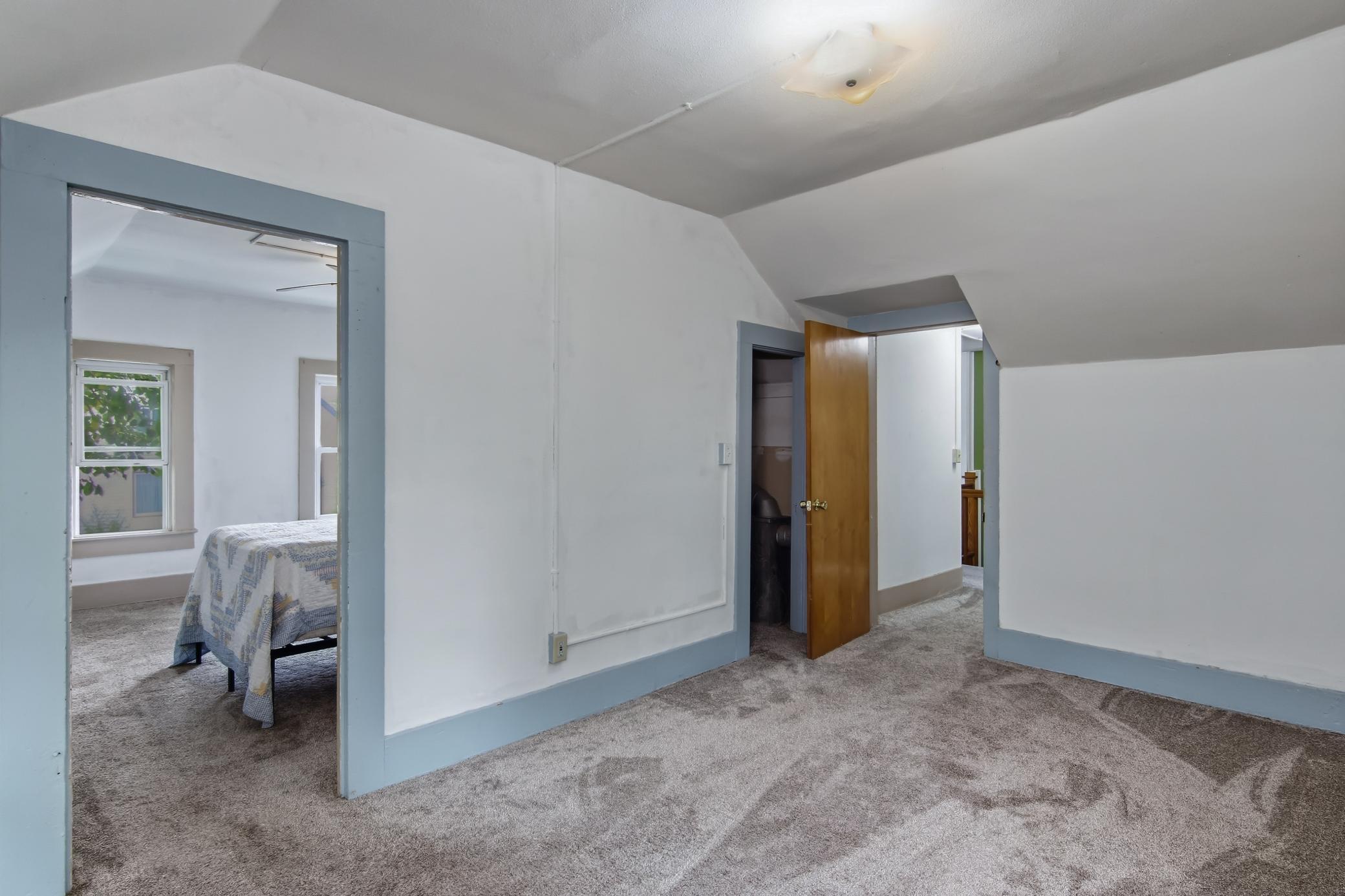 465 W Spruce Street Property Photo 17