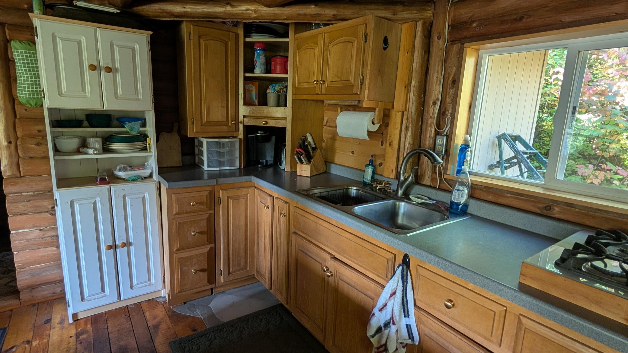 5957 River Road Property Photo 6