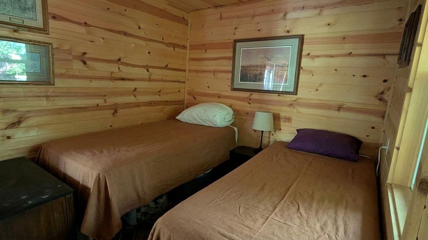 5957 River Road Property Photo 7