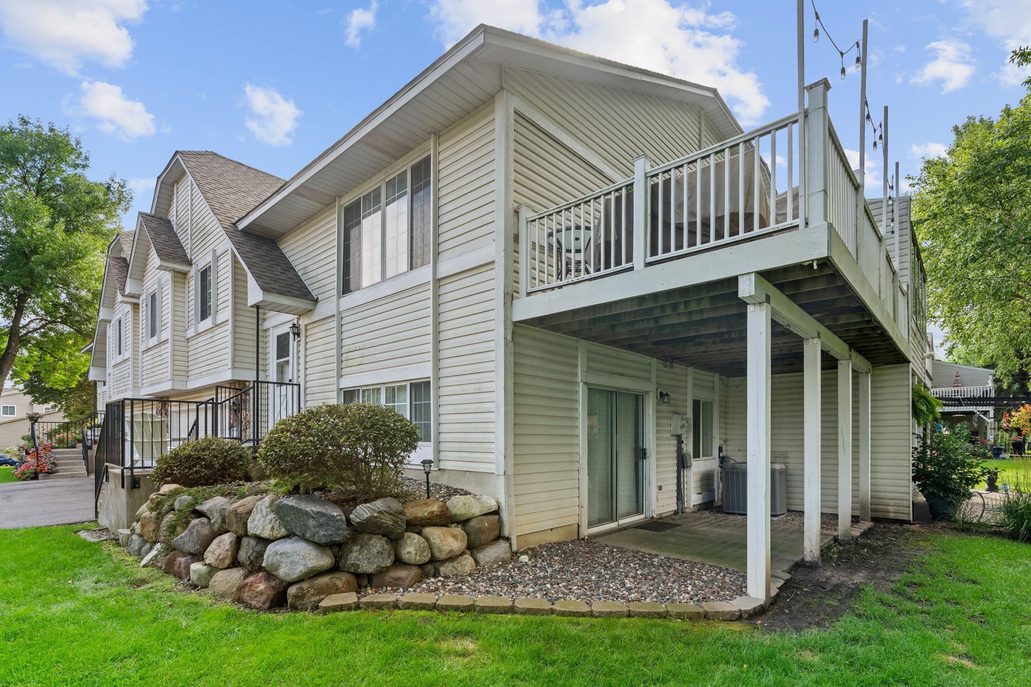 15813 Griffon Path Property Photo 4