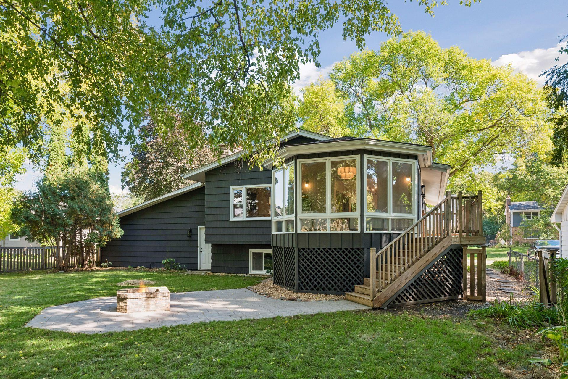 5516 Warden Avenue Property Photo 39